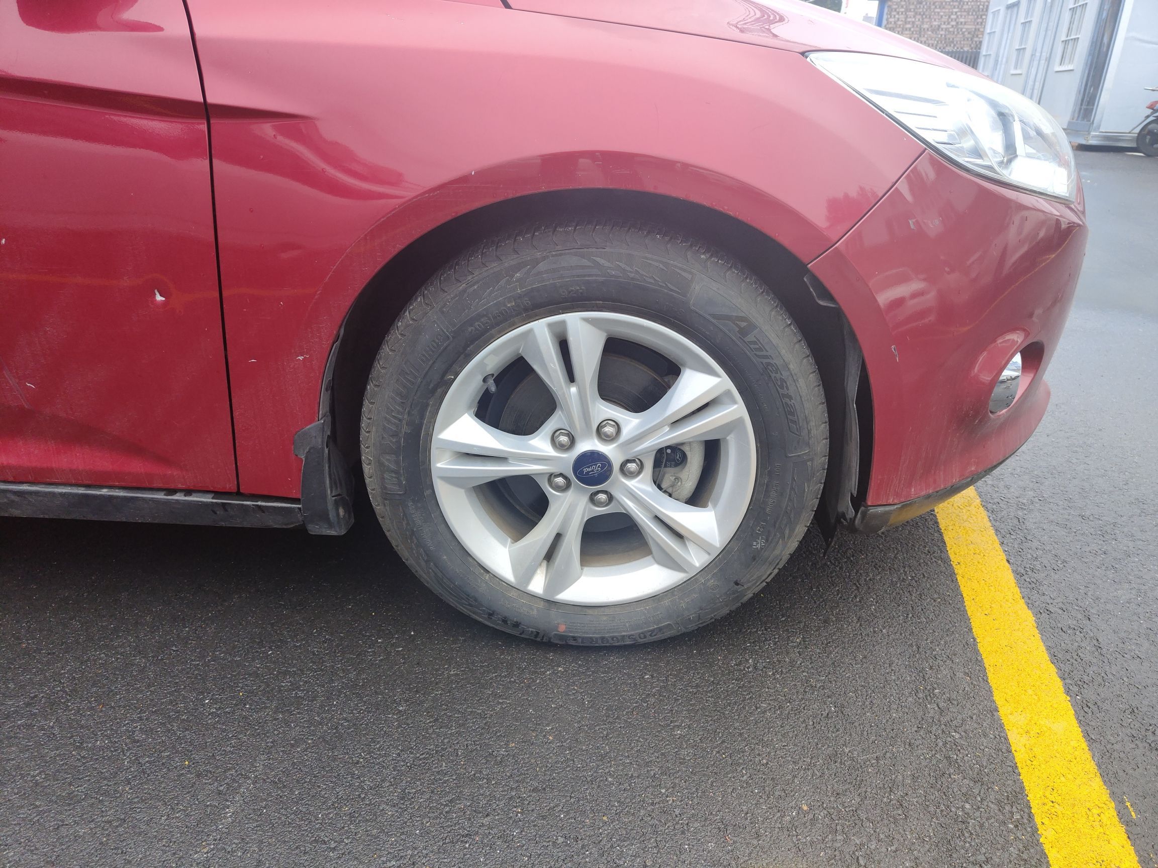 福特 福克斯 2012款 两厢 1.6L 自动风尚型