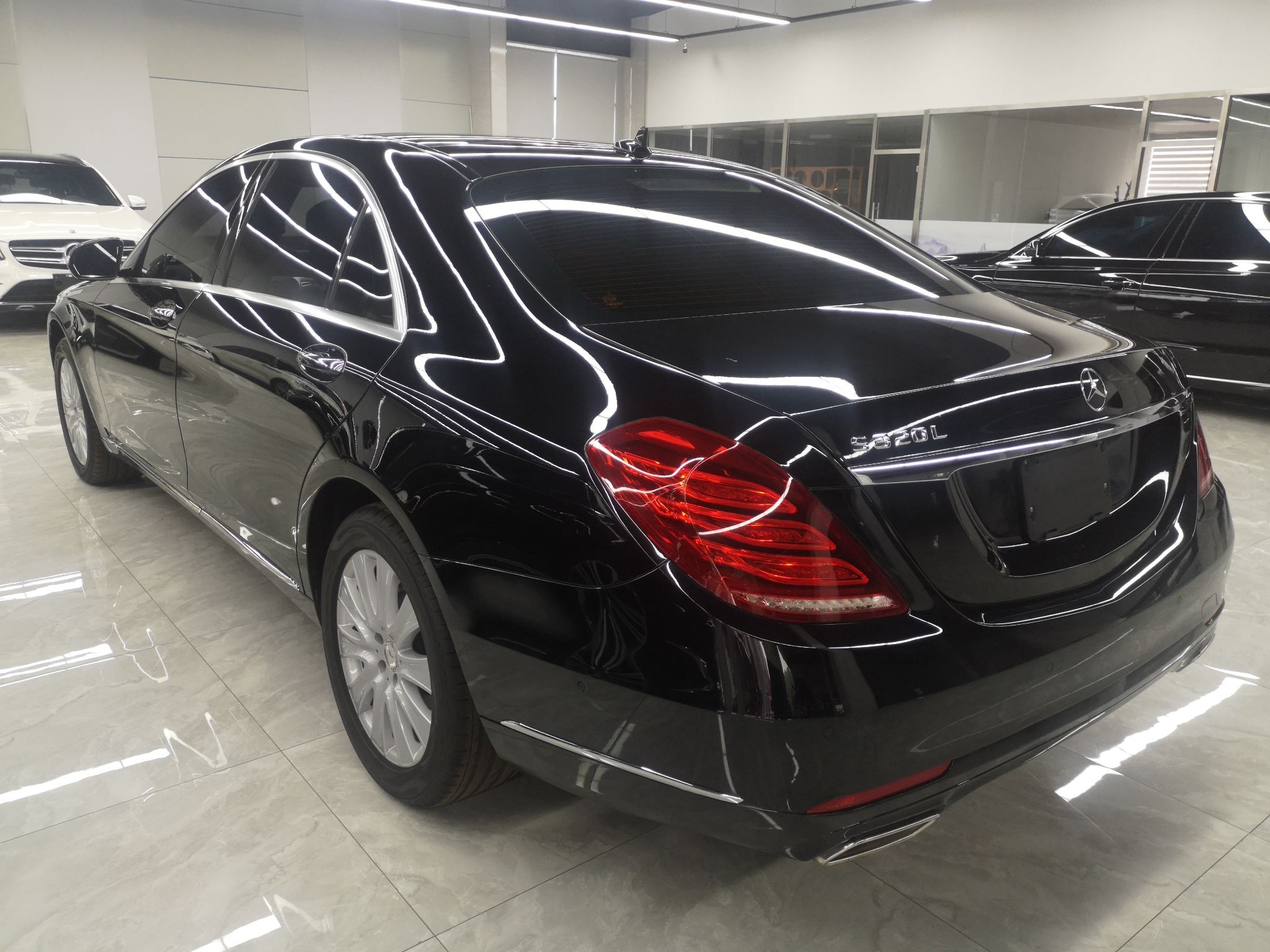 奔驰S级 2014款 S 320 L 商务型(进口)