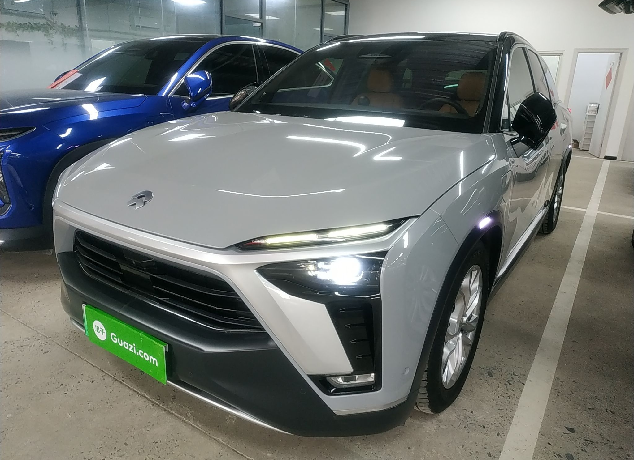 蔚来ES8 2020款 580KM 六座版