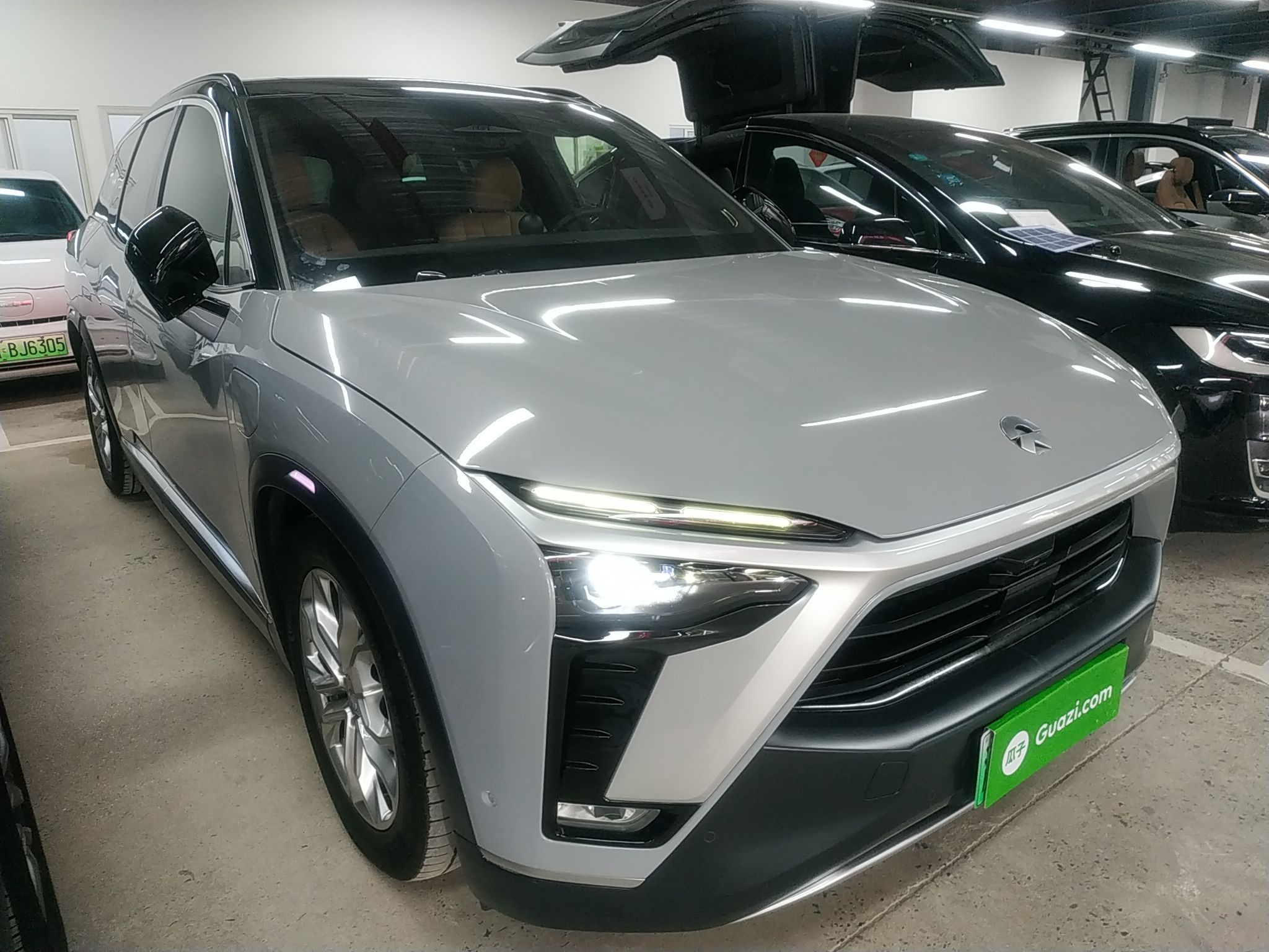 蔚来ES8 2020款 580KM 六座版