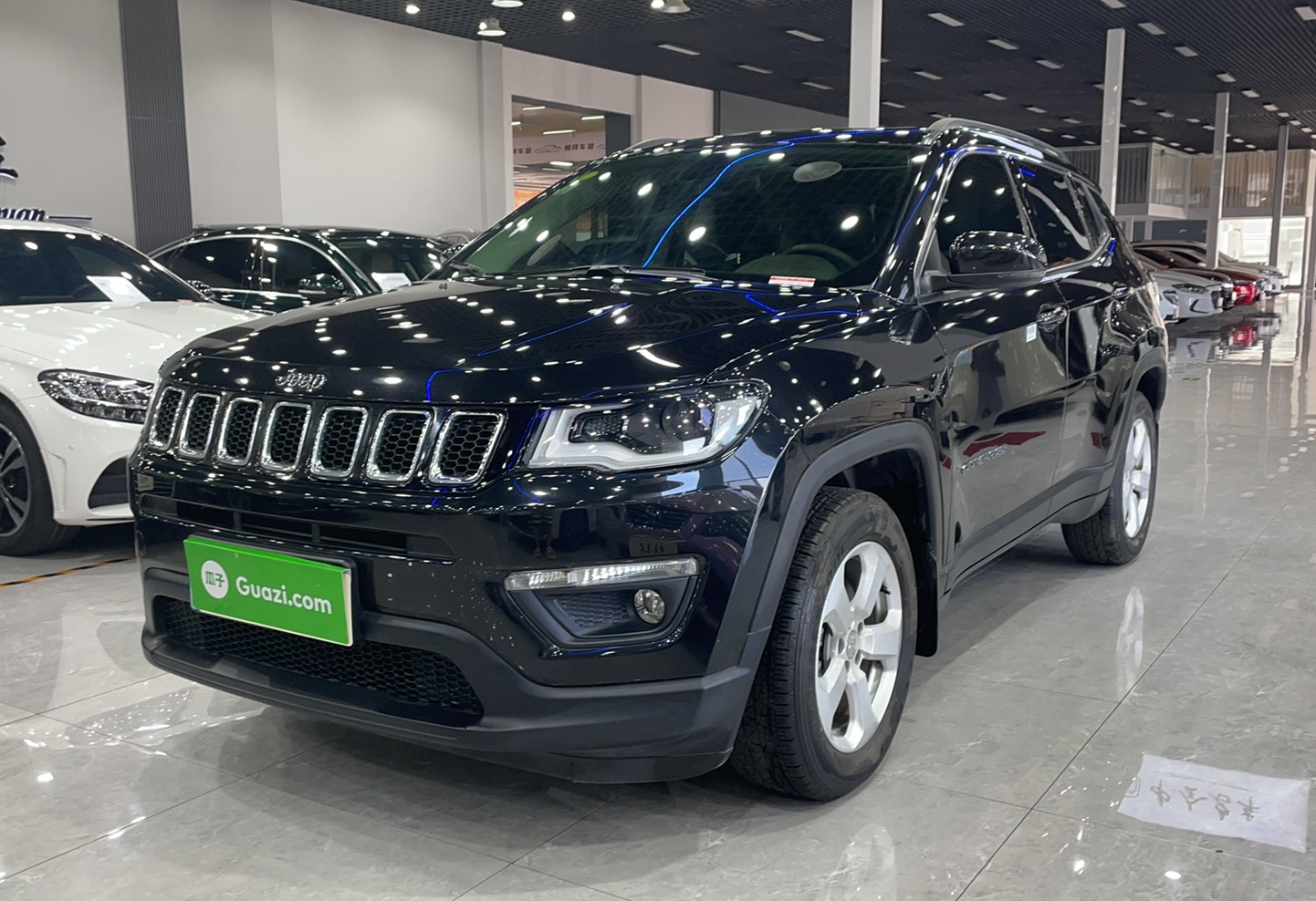 Jeep 指南者 2020款 220T 自动领先版