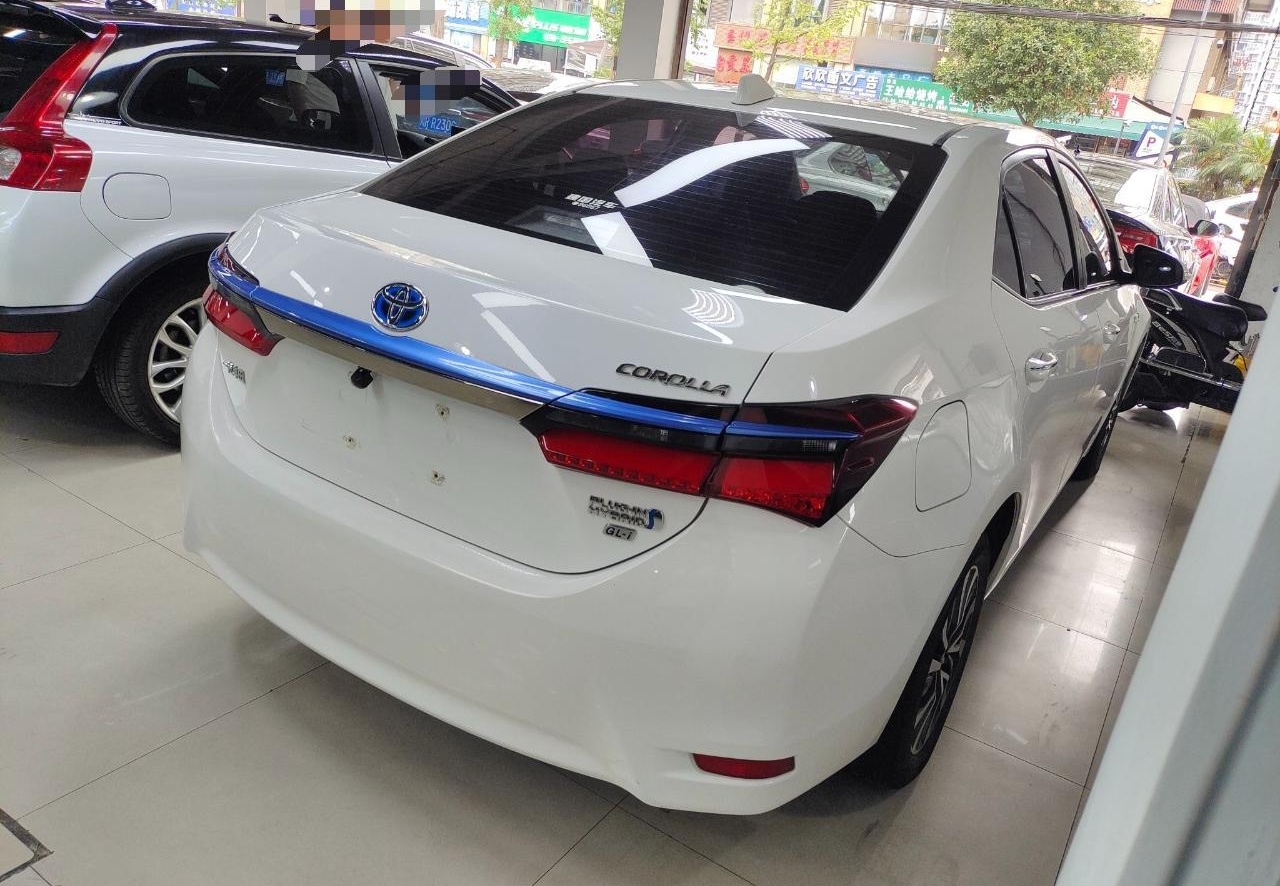 丰田 卡罗拉双擎E+ 2019款 1.8L 领先版