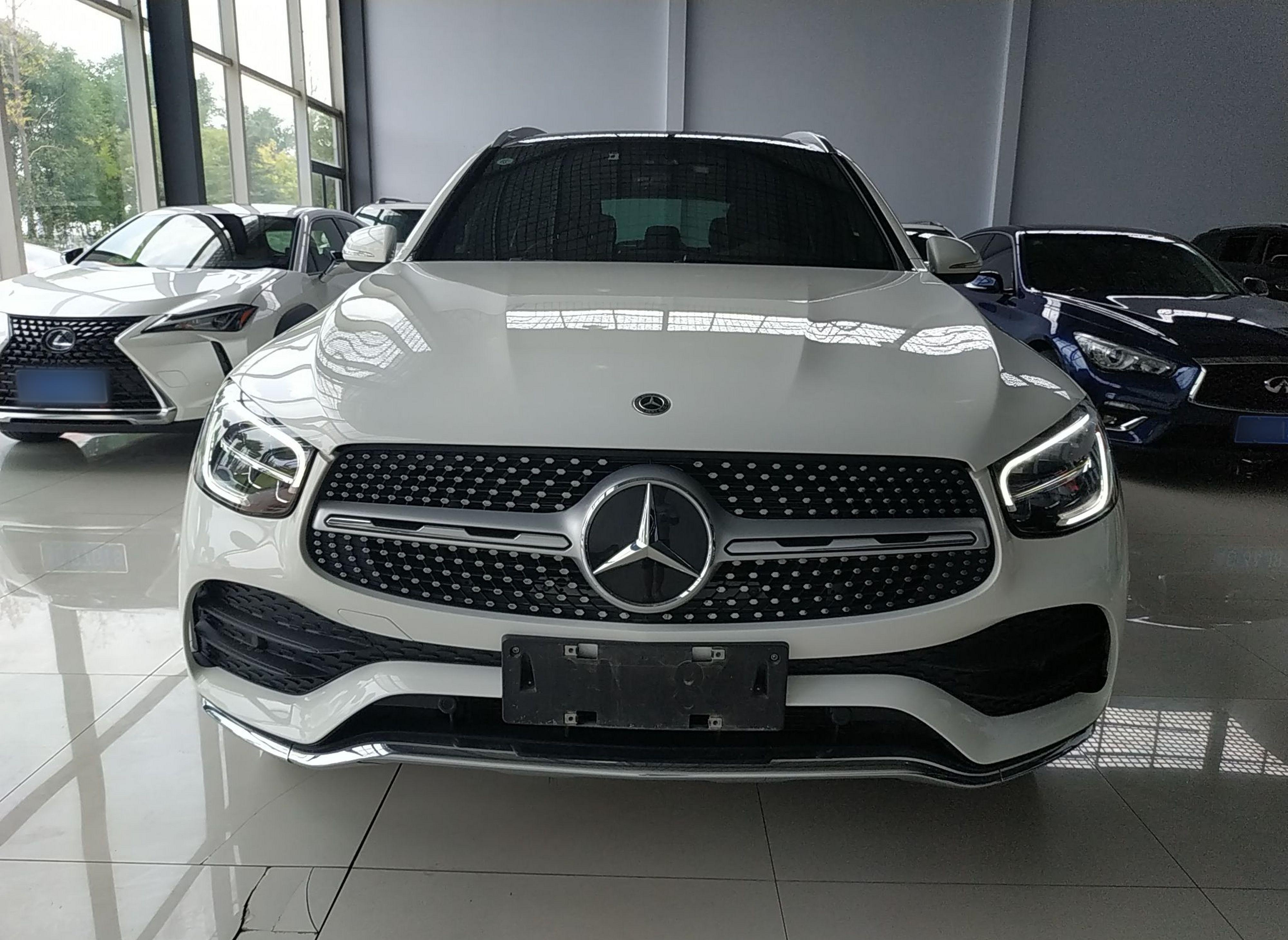 奔驰GLC级 2020款 改款 GLC 300 L 4MATIC 动感型