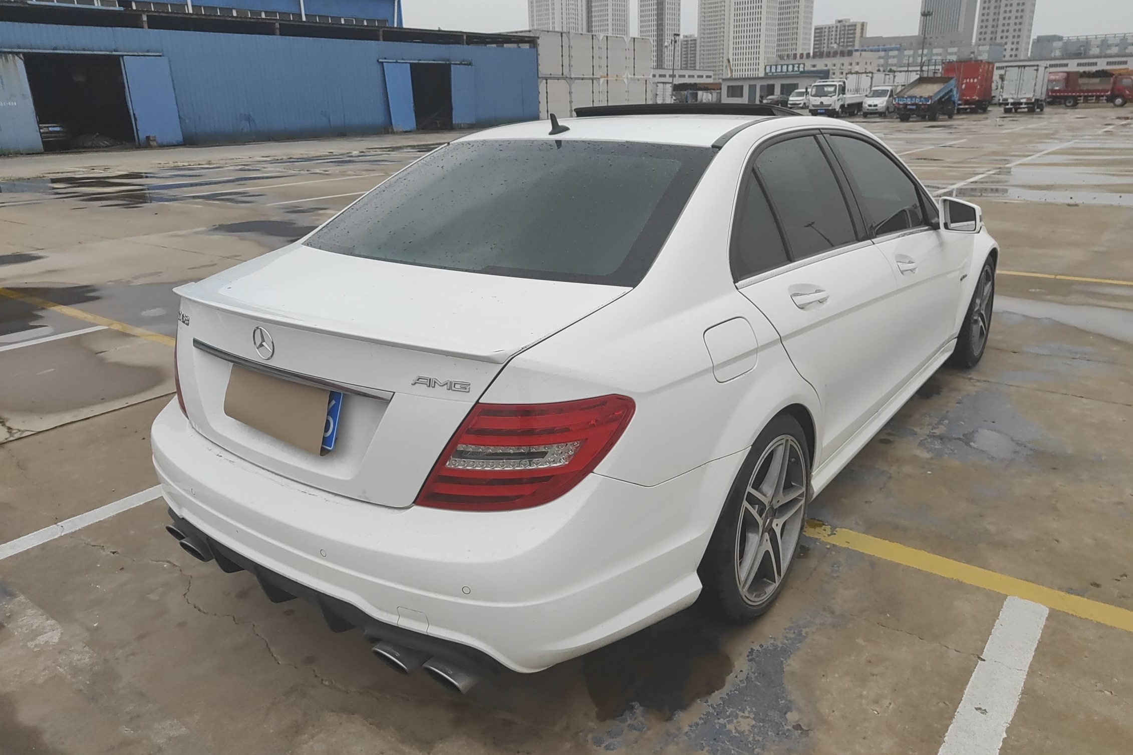 奔驰C级AMG 2012款 AMG C 63 动感型