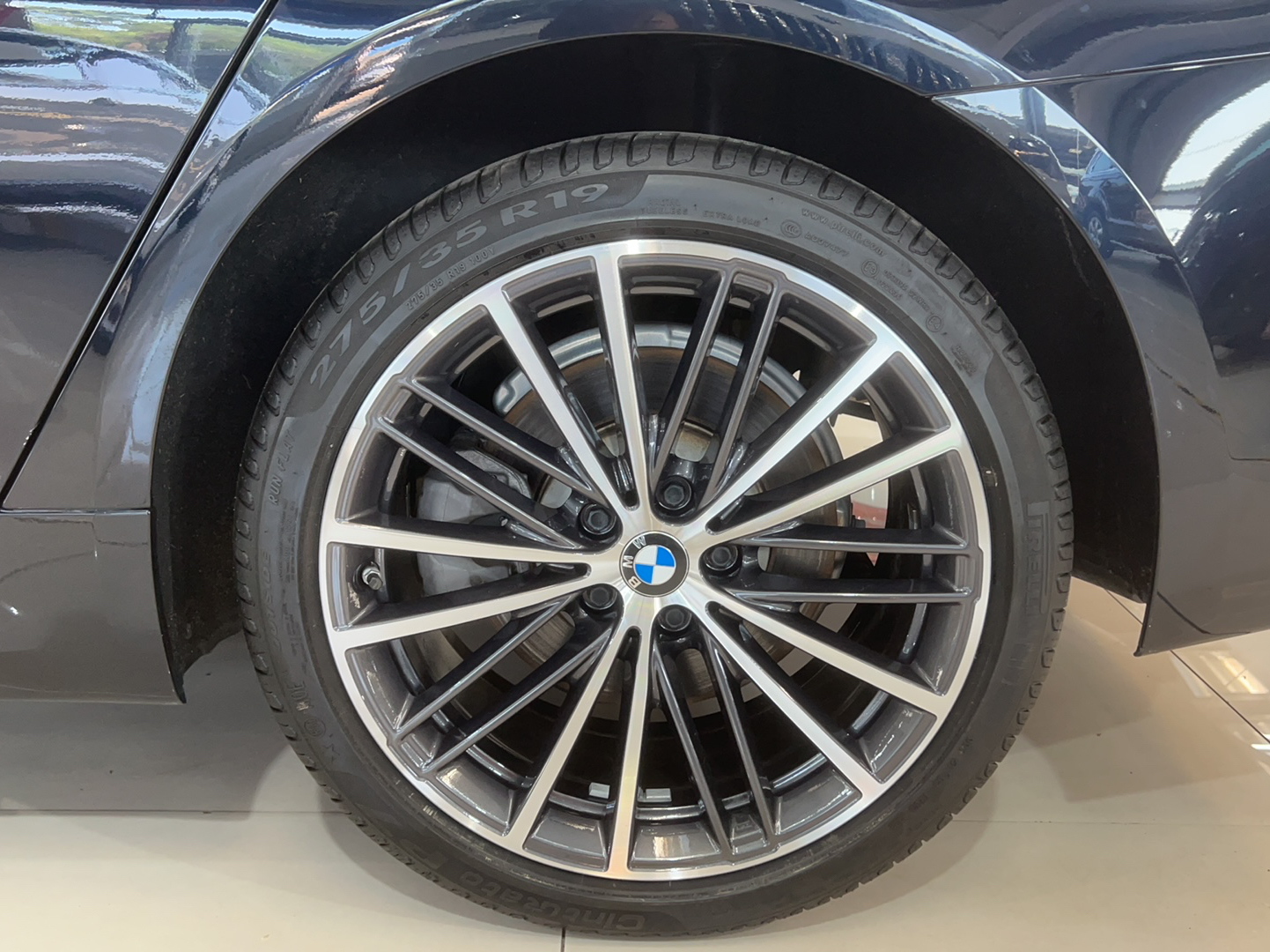 宝马5系 2020款 530Li 领先型 M运动套装