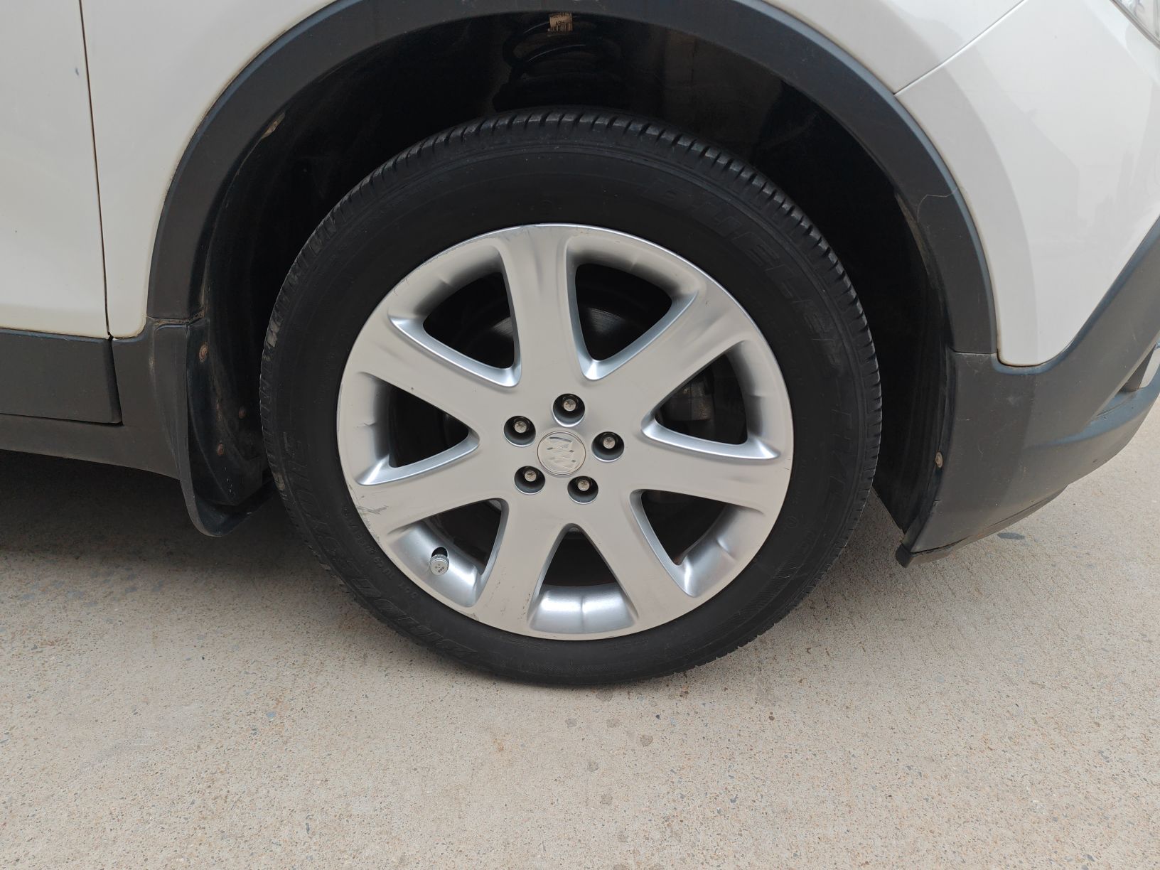 别克 昂科拉 2014款 1.4T 自动两驱都市精英型