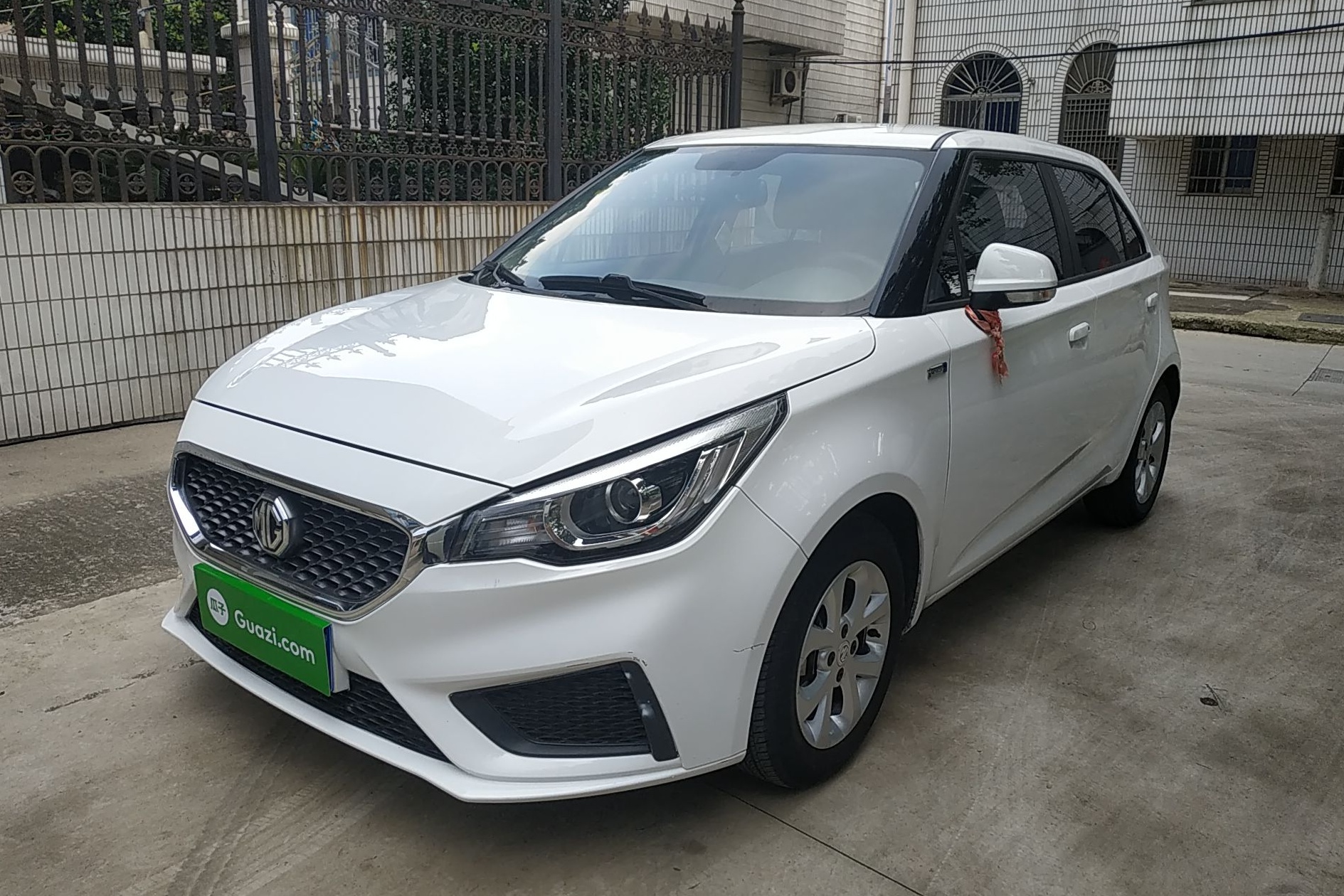 名爵 MG3 2017款 1.5L 自动智联精英版