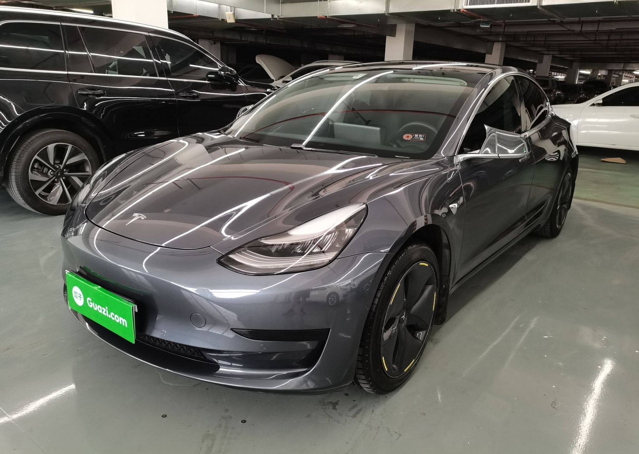 特斯拉 Model 3 2019款 标准续航后驱升级版