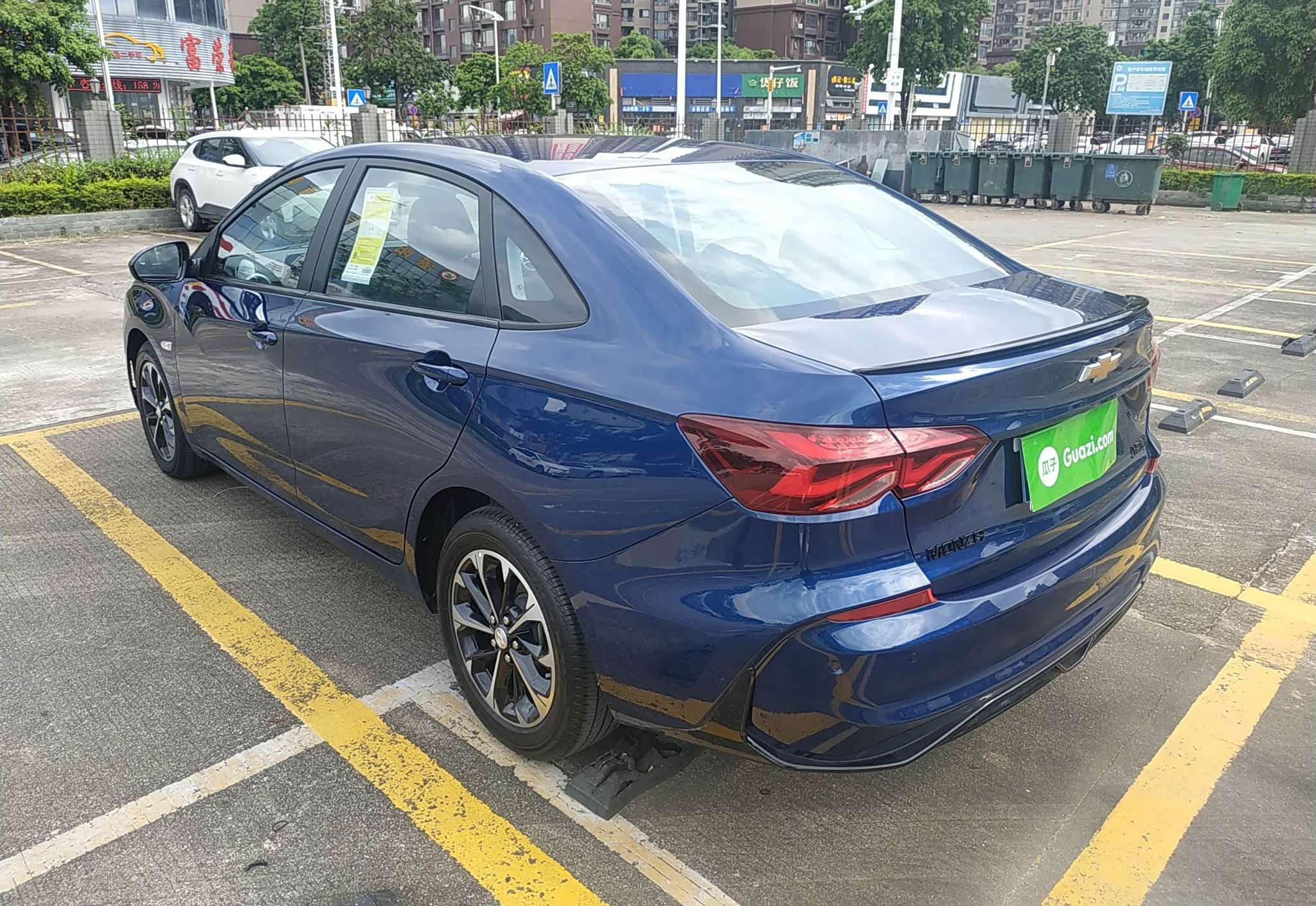 雪佛兰 科鲁泽 2023款 1.3T 轻混自动尊享版