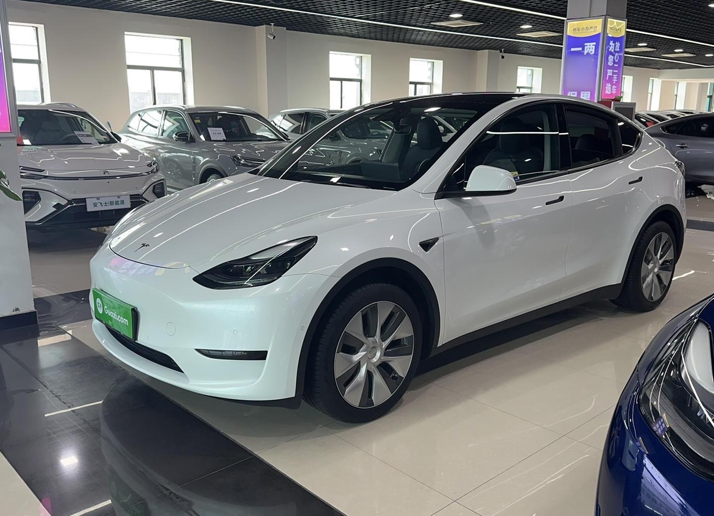 特斯拉 Model Y 2022款 后轮驱动版