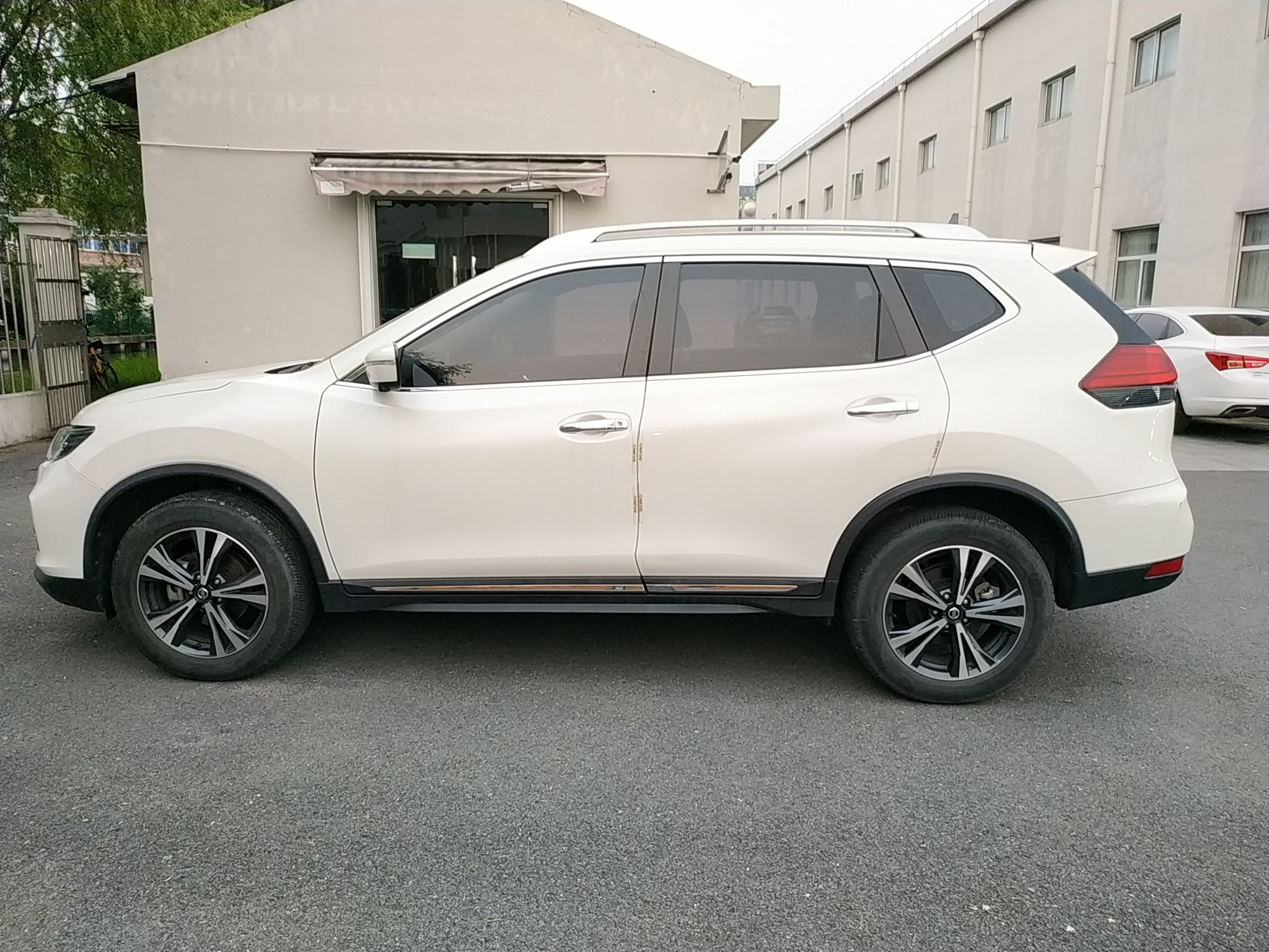 日产 奇骏 2020款 2.5L CVT豪华领航版 4WD