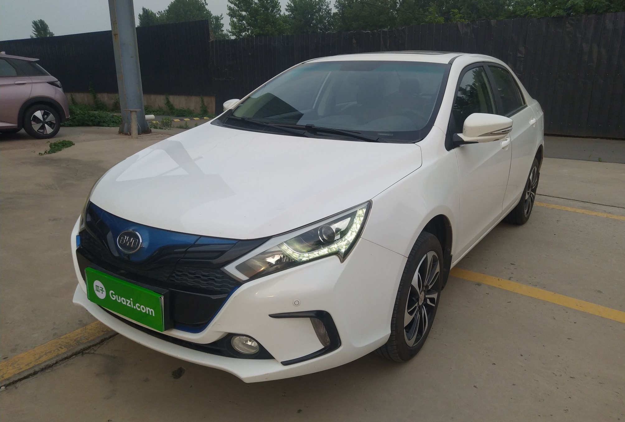 比亚迪 秦新能源 2016款 秦EV300 旗舰型