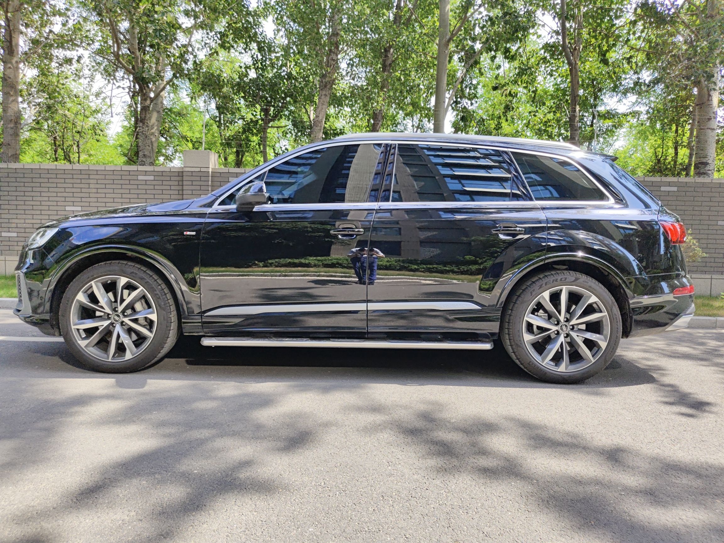 奥迪Q7 2023款 55 TFSI quattro S line运动型(进口)