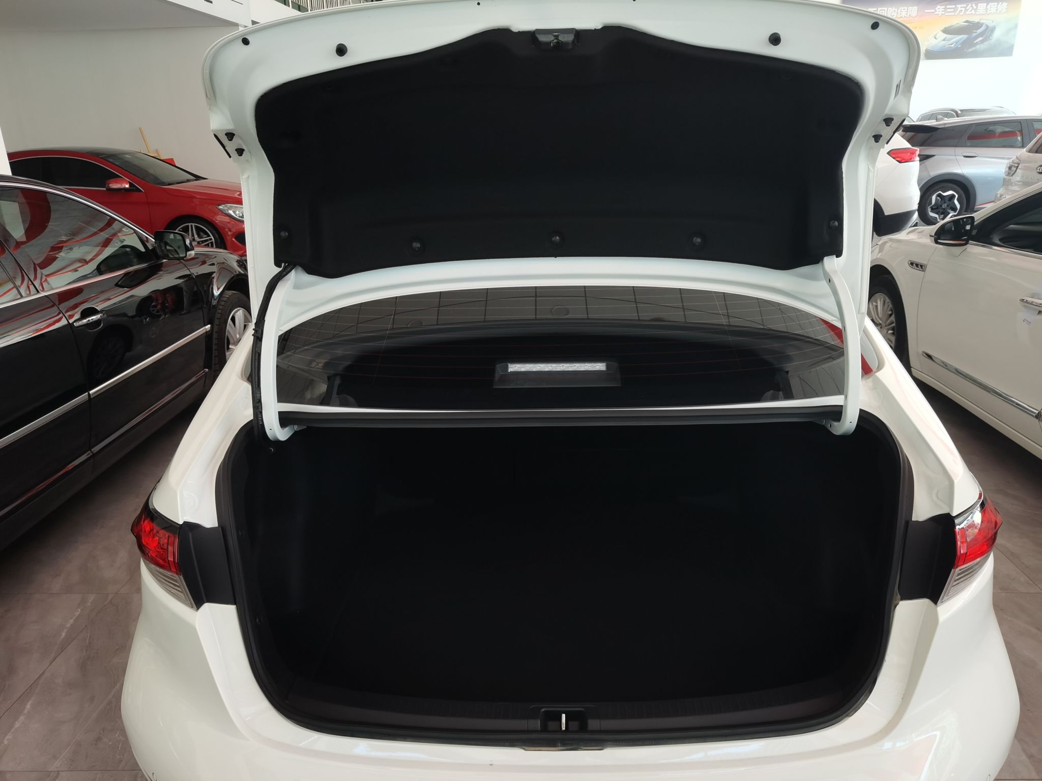 丰田 雷凌 2022款 185T CVT运动版