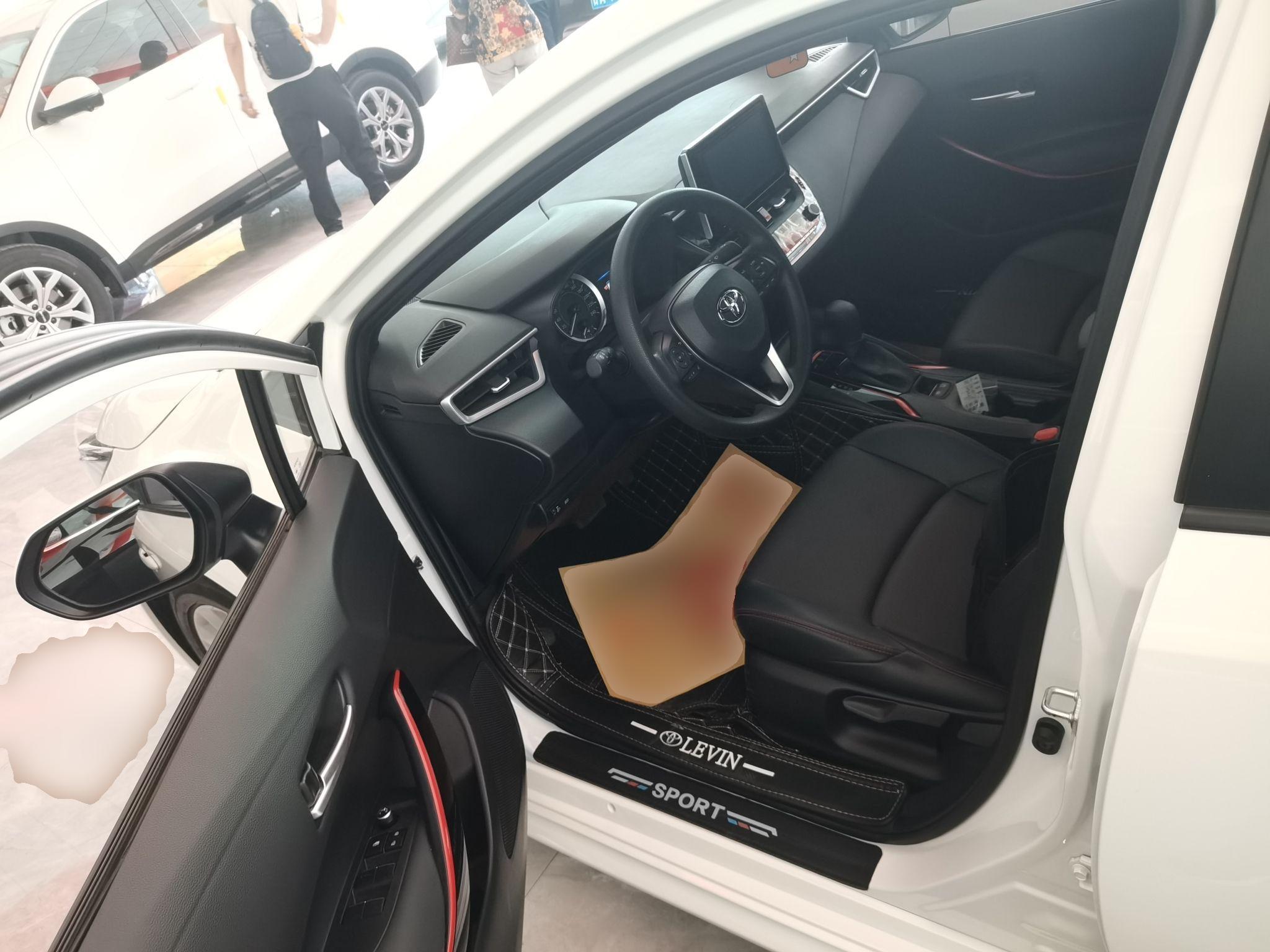 丰田 雷凌 2022款 185T CVT运动版