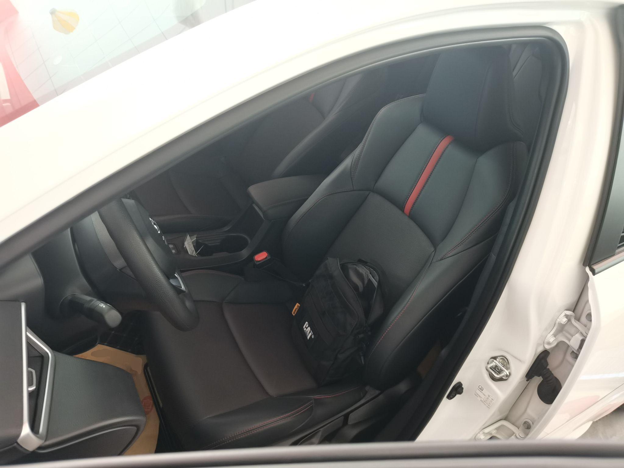 丰田 雷凌 2022款 185T CVT运动版