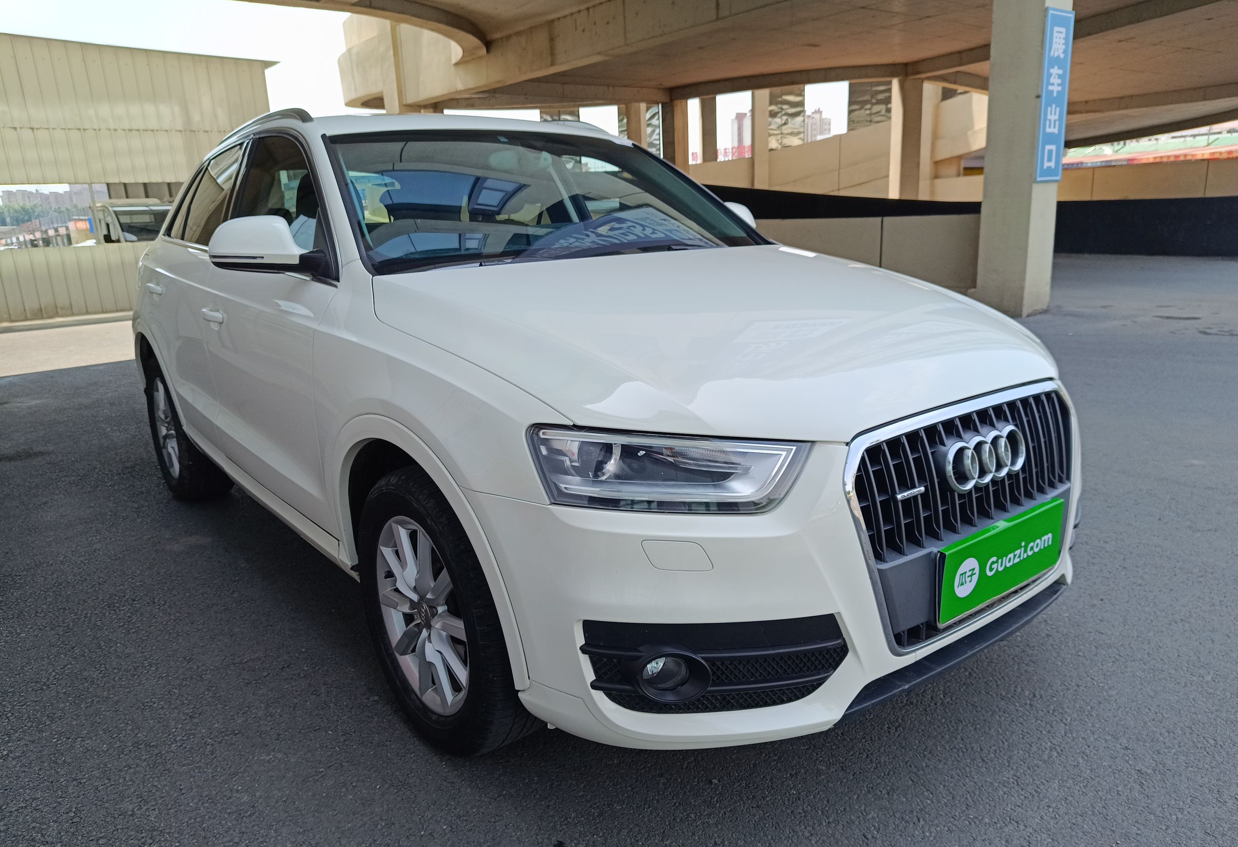 奥迪Q3 2012款 35 TFSI quattro 舒适型(进口)