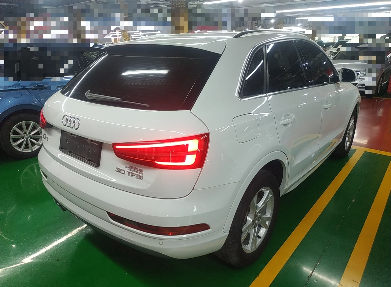 奥迪Q3 2017款 30 TFSI 时尚型