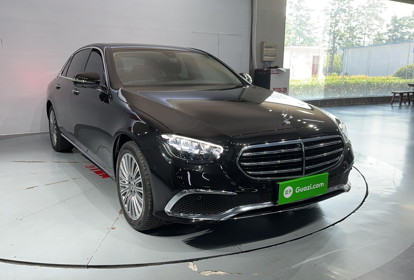 奔驰E级 2023款 E 300 L 时尚型