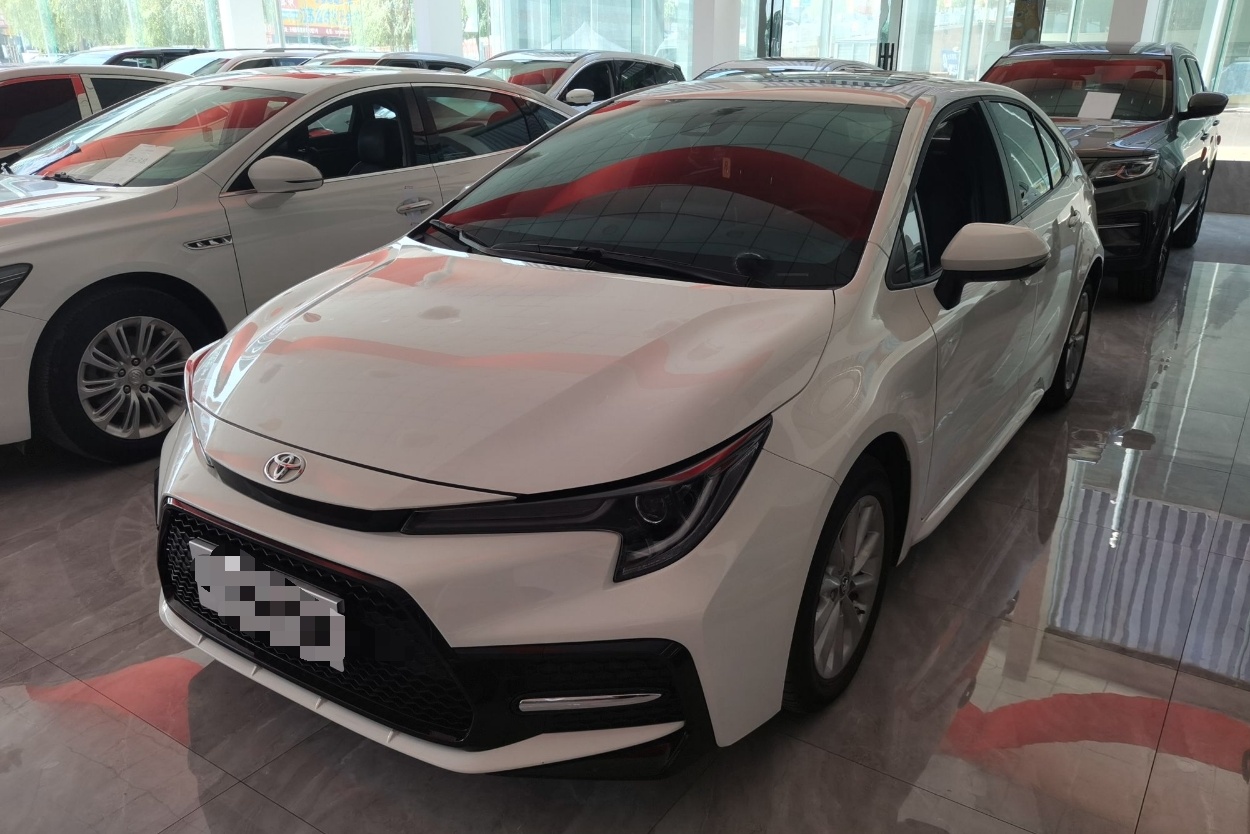 丰田 雷凌 2022款 185T CVT运动版