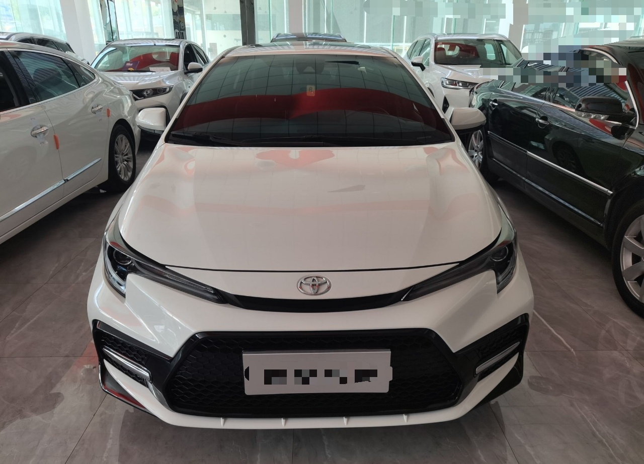 丰田 雷凌 2022款 185T CVT运动版