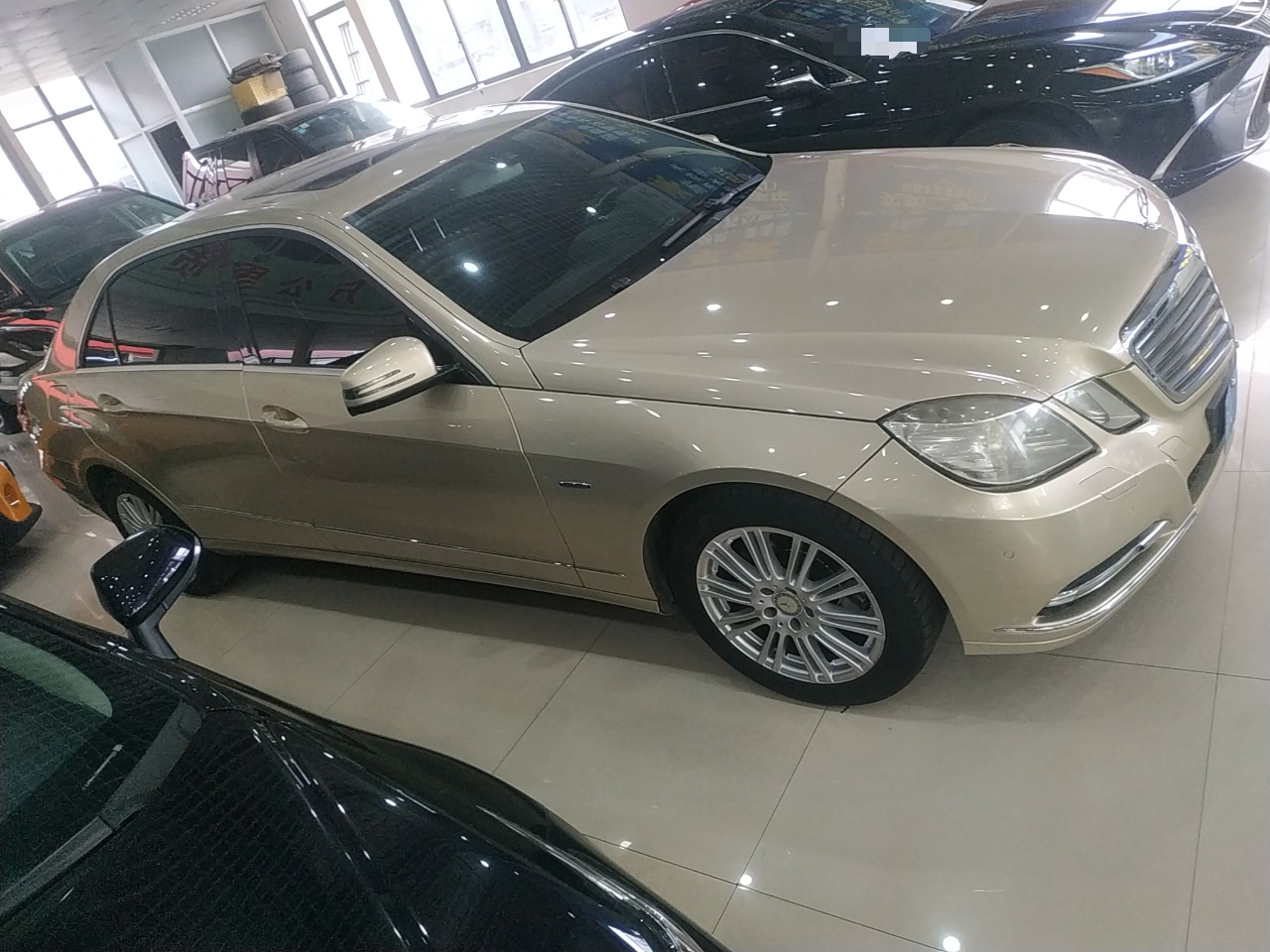 奔驰E级 2010款 E 260 L CGI优雅型