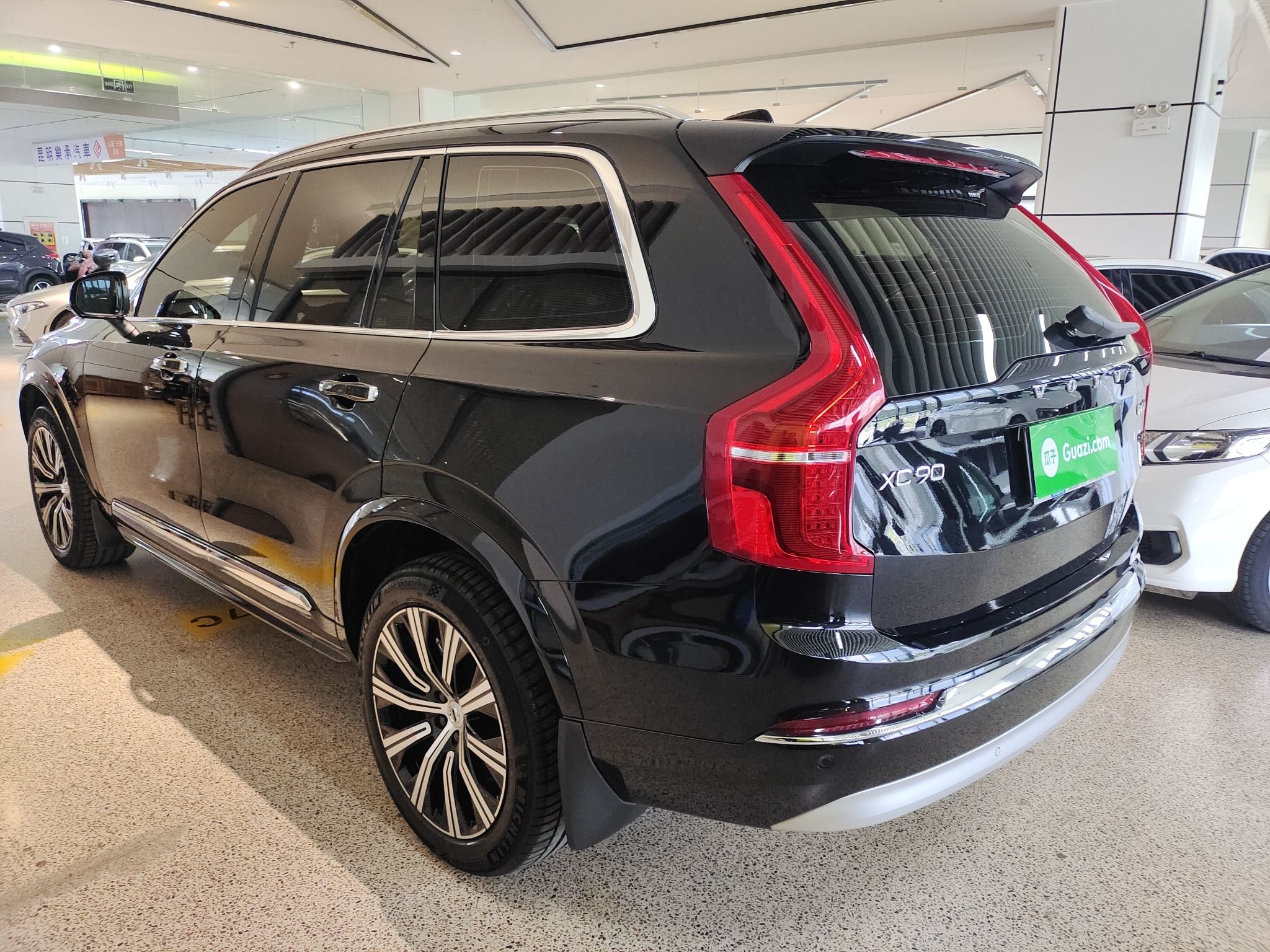 沃尔沃XC90 2022款 B6 智逸豪华版 7座(进口)