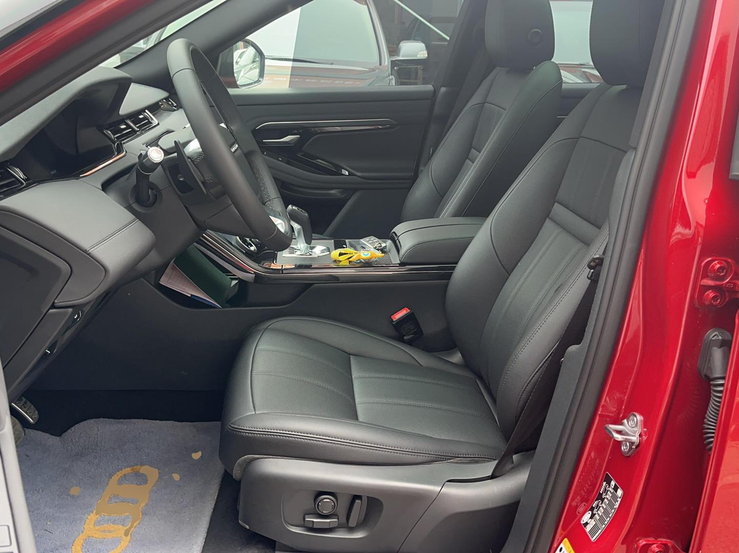 路虎 揽胜极光 2020款 249PS R-DYNAMIC S 曜黑运动科技版