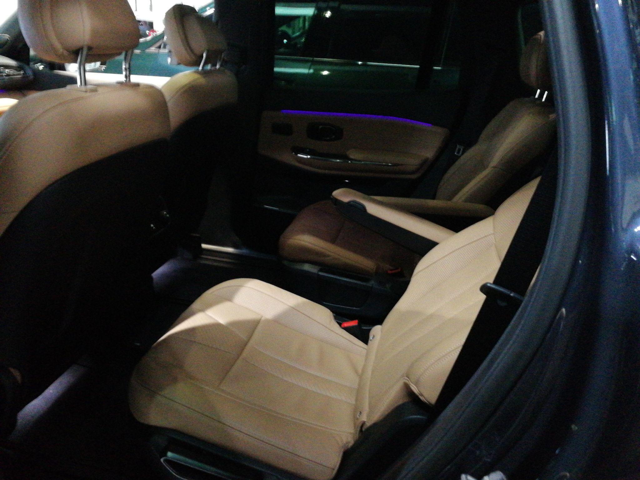 蔚来ES8 2020款 415KM 基准版 六座版