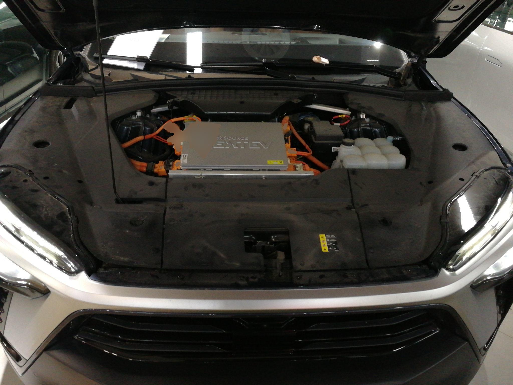 蔚来ES8 2020款 415KM 基准版 六座版