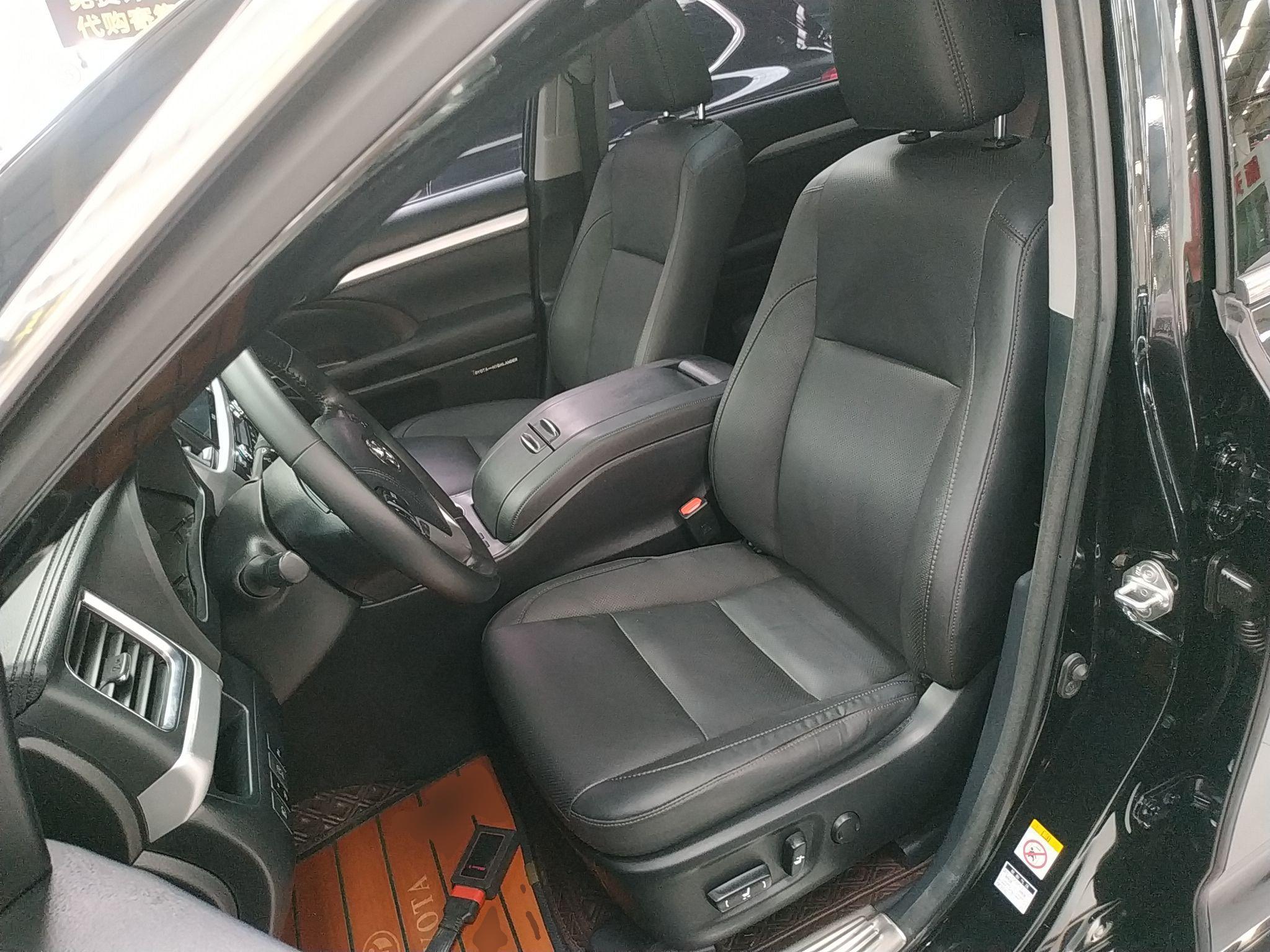 丰田 汉兰达 2018款 2.0T 四驱豪华版 7座 国V