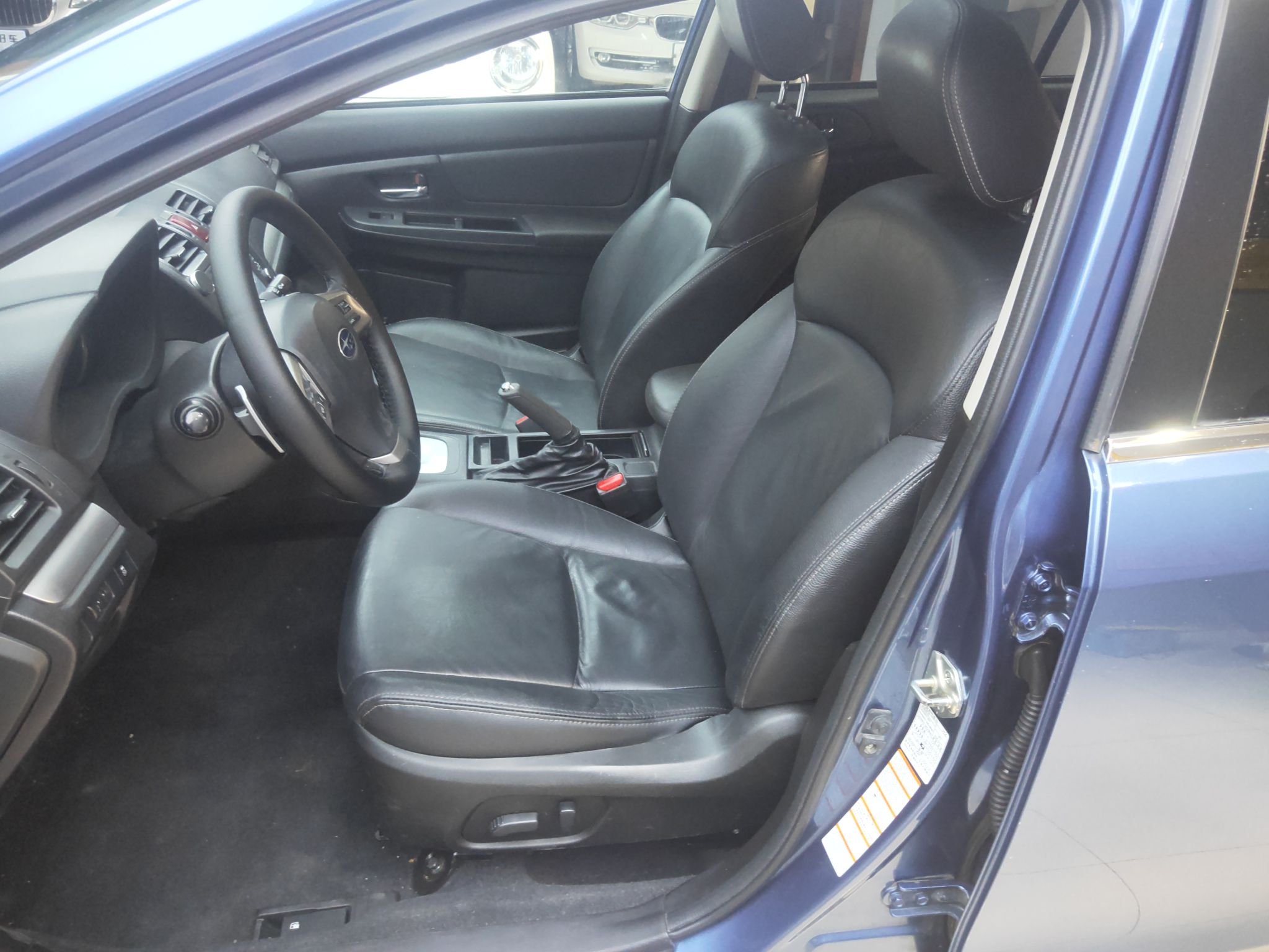 斯巴鲁XV 2012款 2.0i 精英版