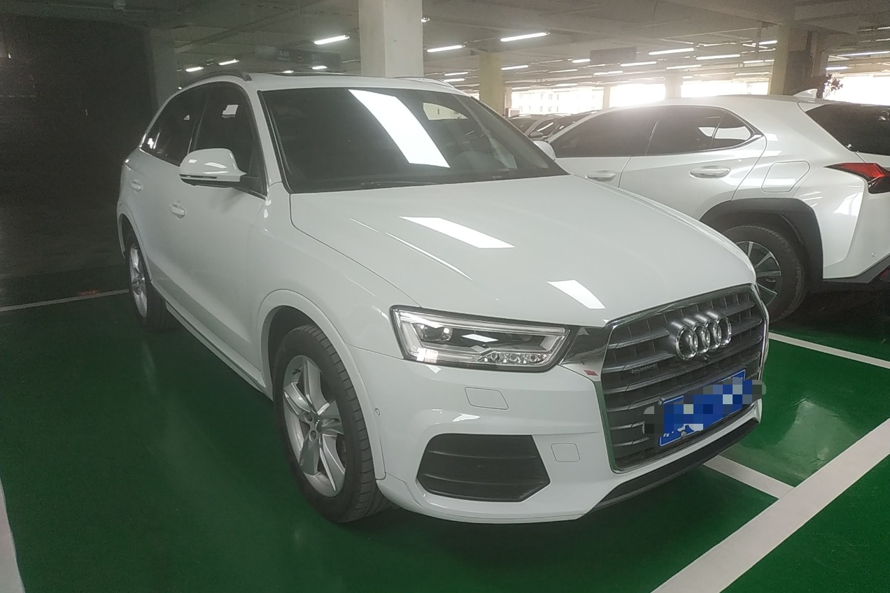 奥迪Q3 2017款 35 TFSI quattro 全时四驱风尚型