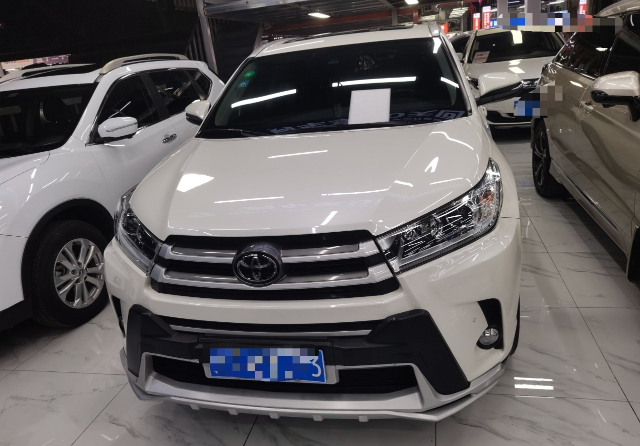 丰田 汉兰达 2018款 2.0T 四驱豪华版 7座 国VI