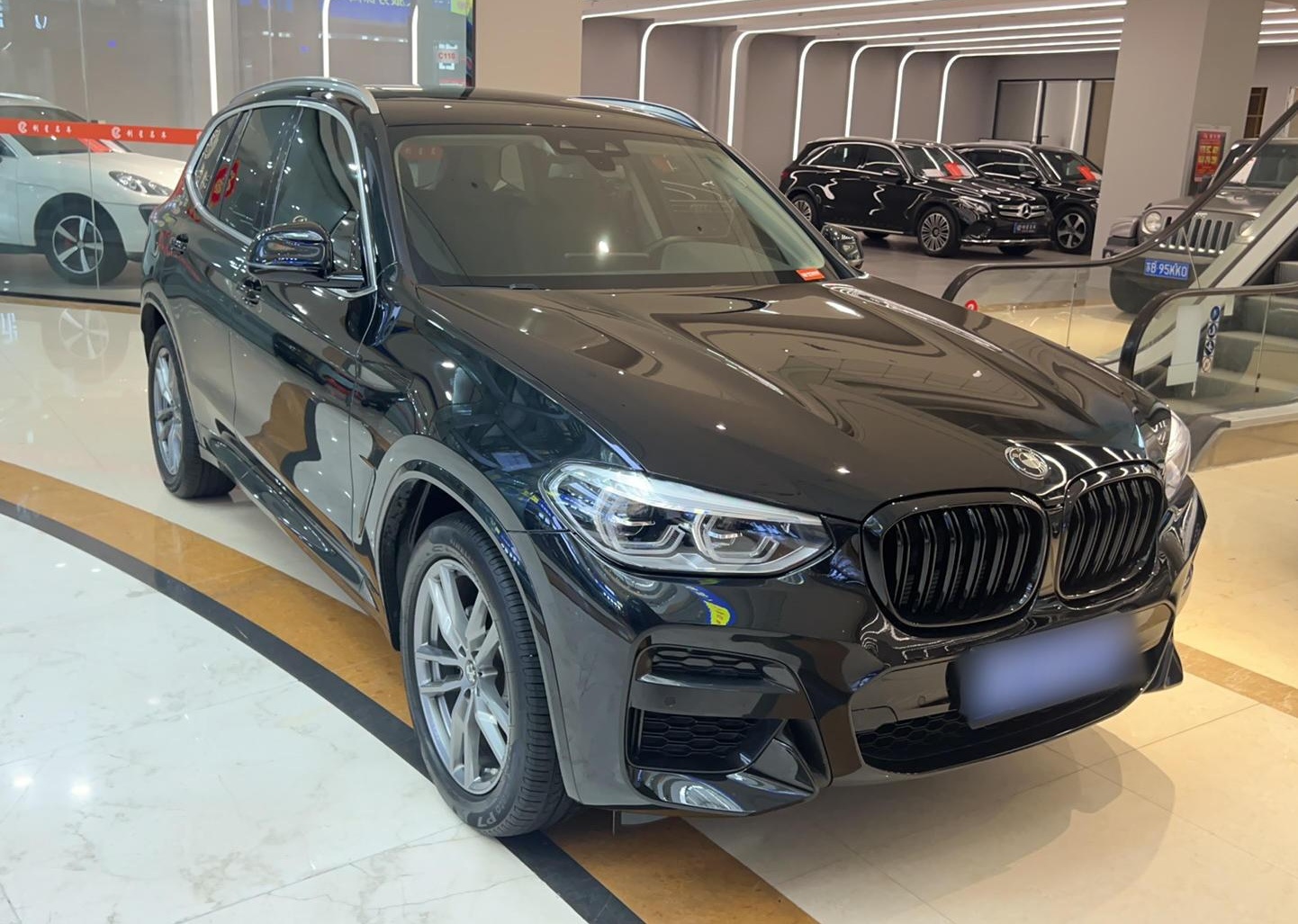 宝马X3 2021款 改款 xDrive25i M运动套装