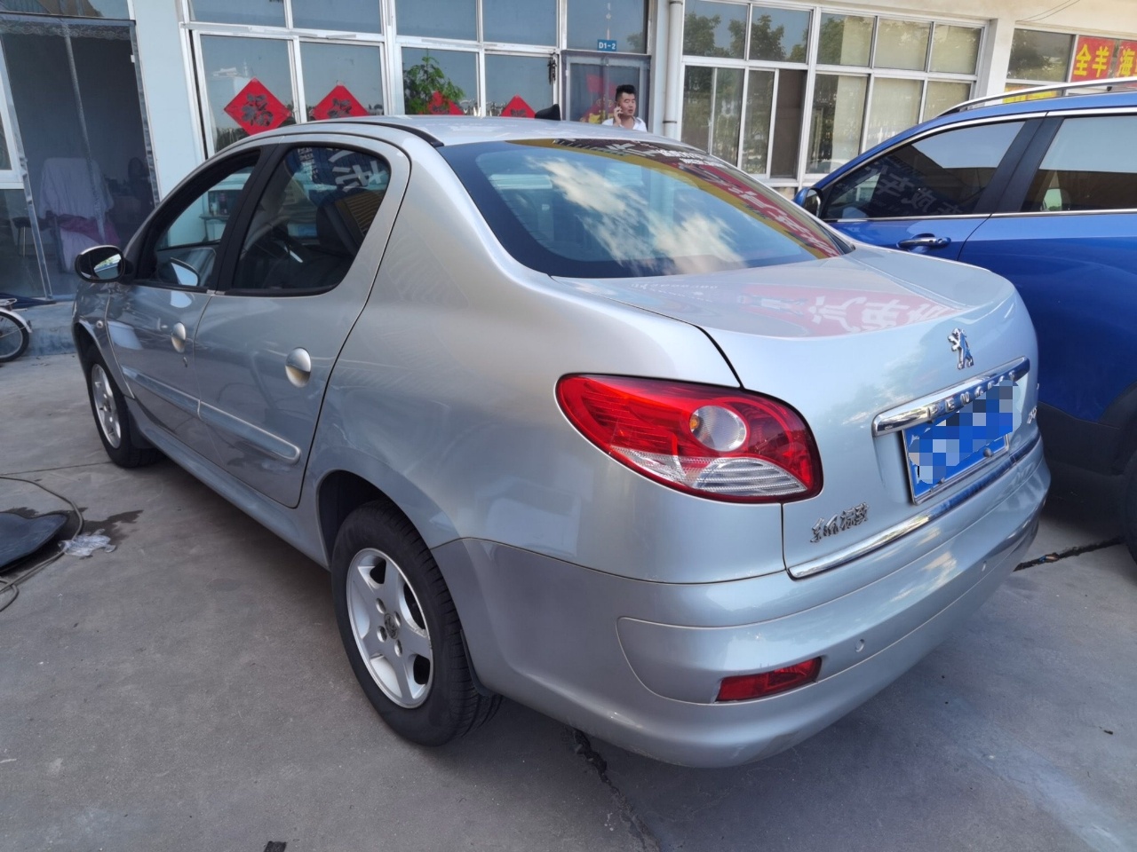 标致207 2011款 三厢 1.4L 手动驭乐版