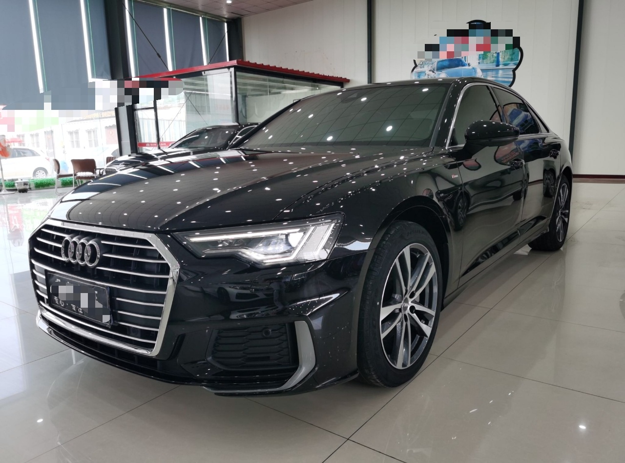 奥迪A6L 2019款 45 TFSI 臻选动感型