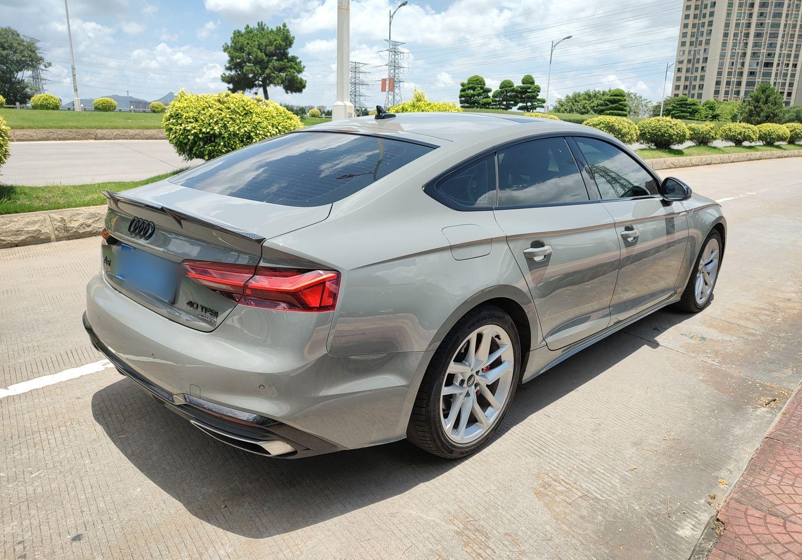 奥迪A5 2022款 Sportback 40 TFSI 时尚动感型(进口)