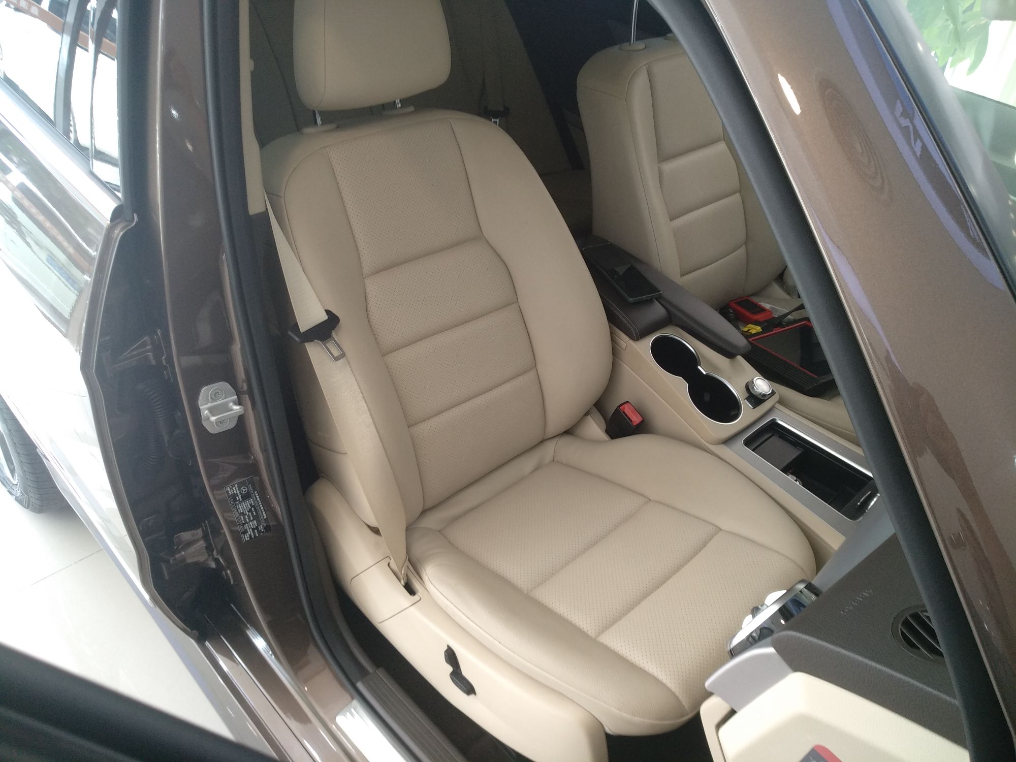 奔驰GLK级 2013款 GLK 300 4MATIC 动感天窗型