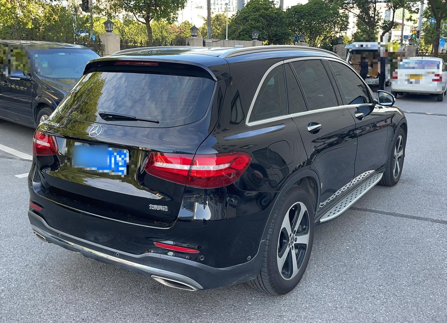 奔驰GLC级 2019款 改款 GLC 260 L 4MATIC 豪华型