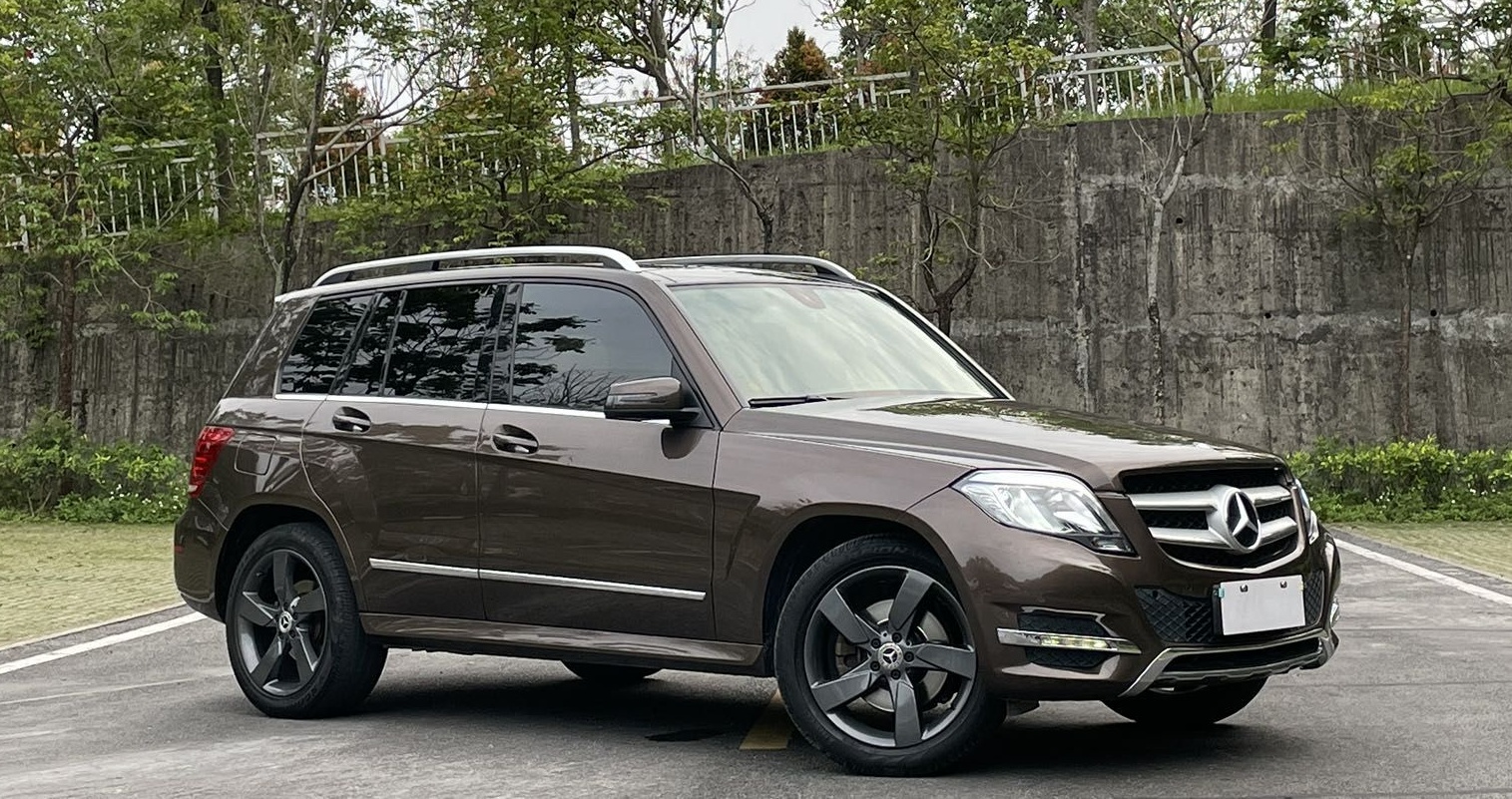 奔驰GLK级 2013款 GLK 300 4MATIC 动感天窗型