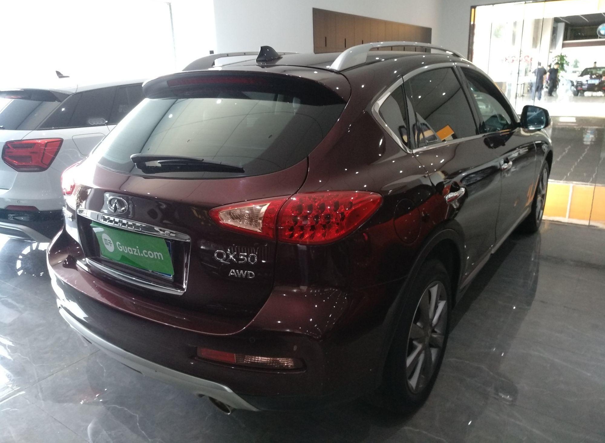 英菲尼迪QX50 2015款 2.5L 悦享版