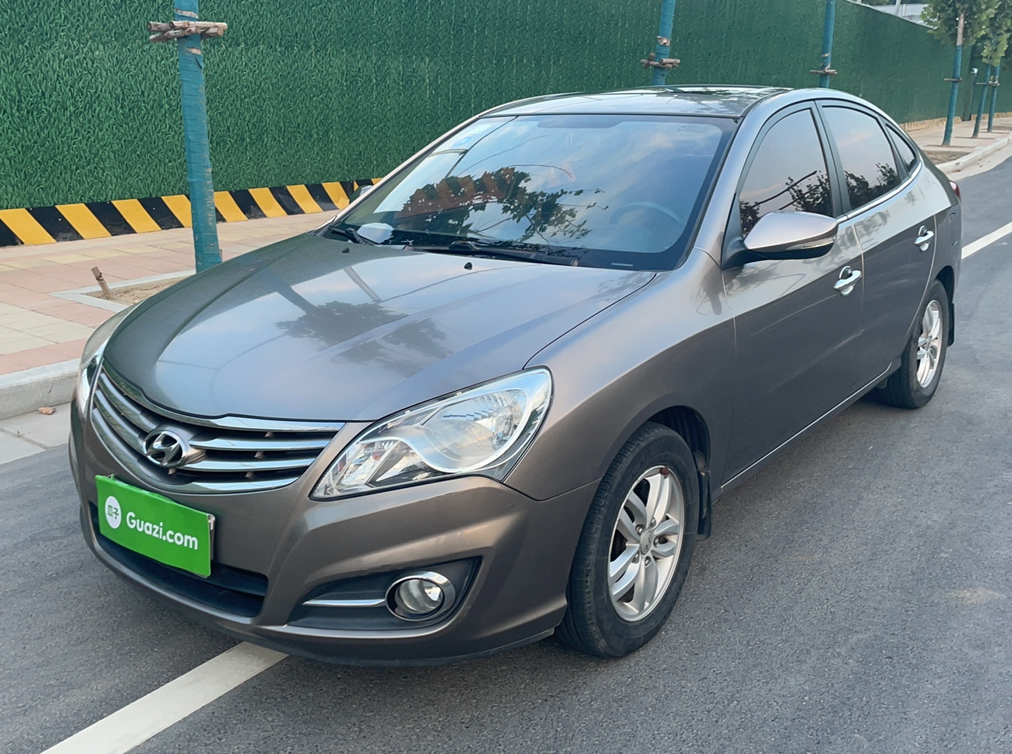 现代 悦动 2011款 1.6L 自动豪华型