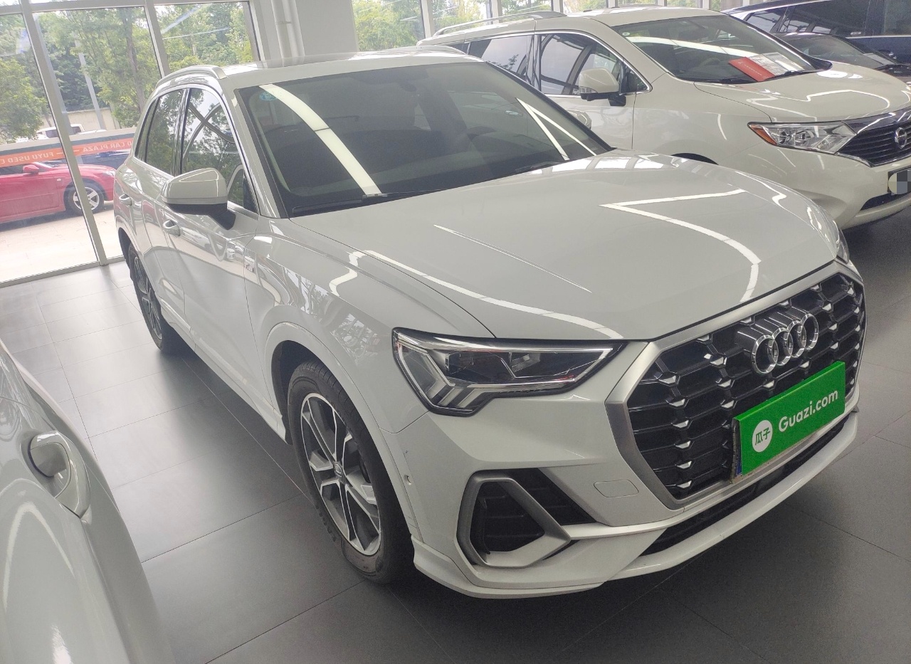 奥迪Q3 2020款 40 TFSI 时尚动感型