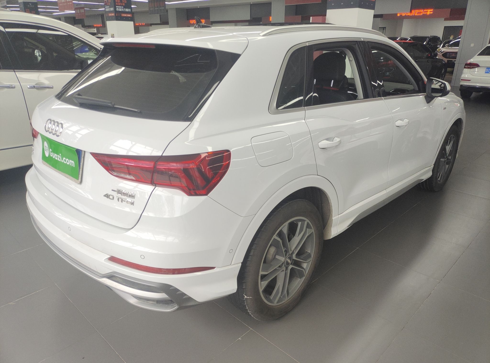 奥迪Q3 2020款 40 TFSI 时尚动感型