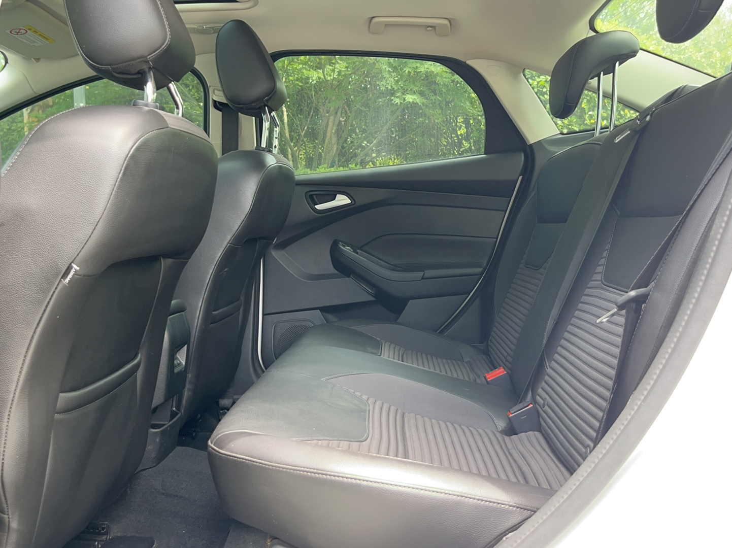 福特 福克斯 2015款 三厢 EcoBoost 125 自动超能风尚型