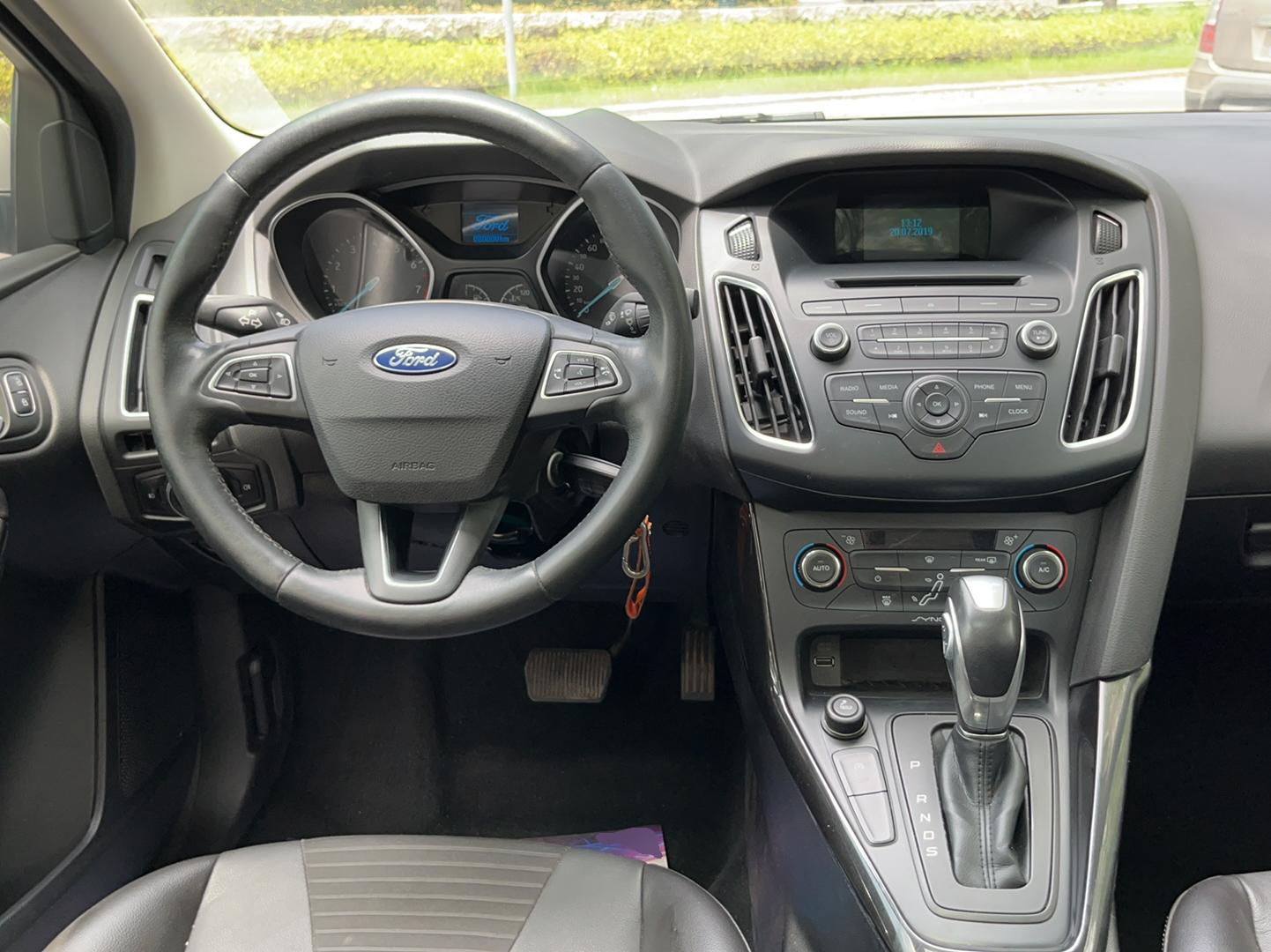 福特 福克斯 2015款 三厢 EcoBoost 125 自动超能风尚型