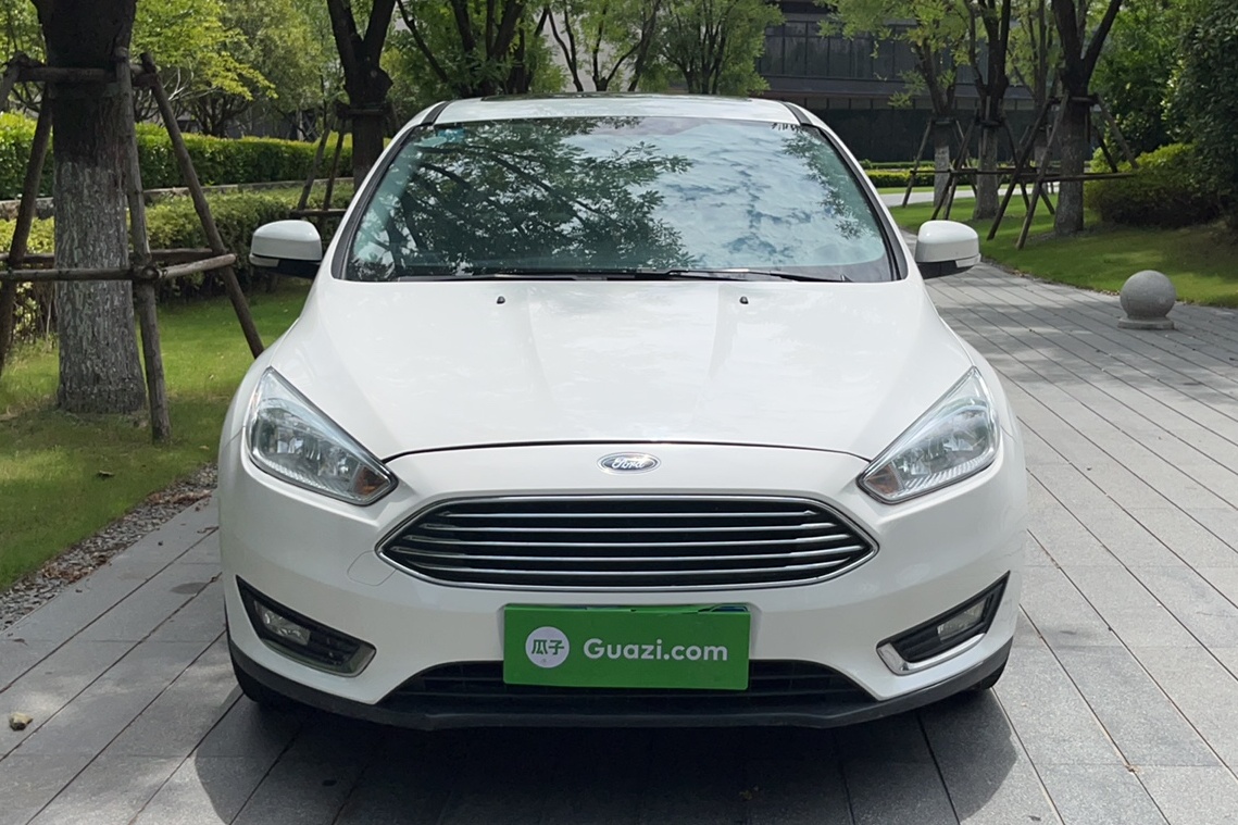 福特 福克斯 2015款 三厢 EcoBoost 125 自动超能风尚型