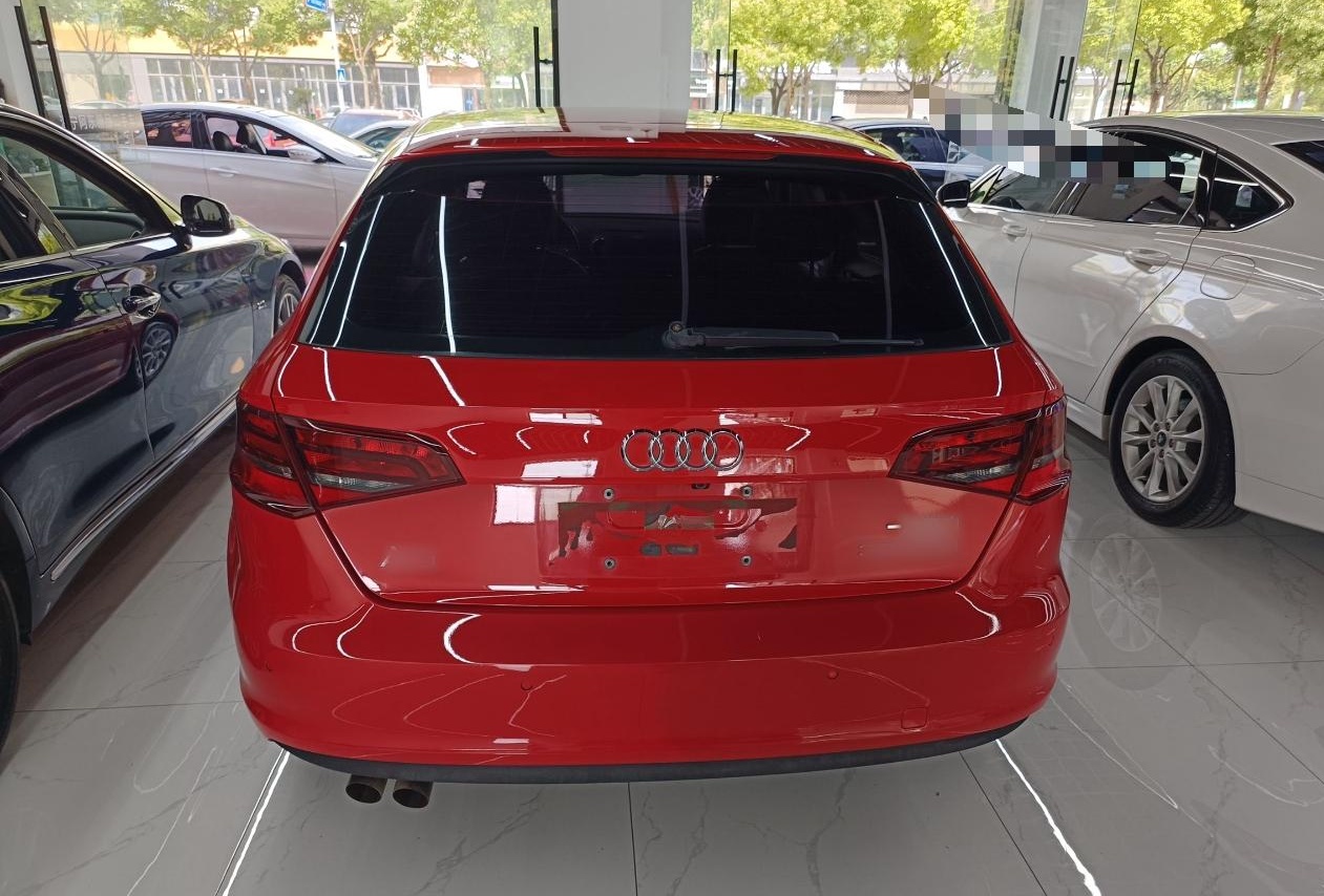 奥迪A3 2014款 Sportback 35 TFSI 自动进取型