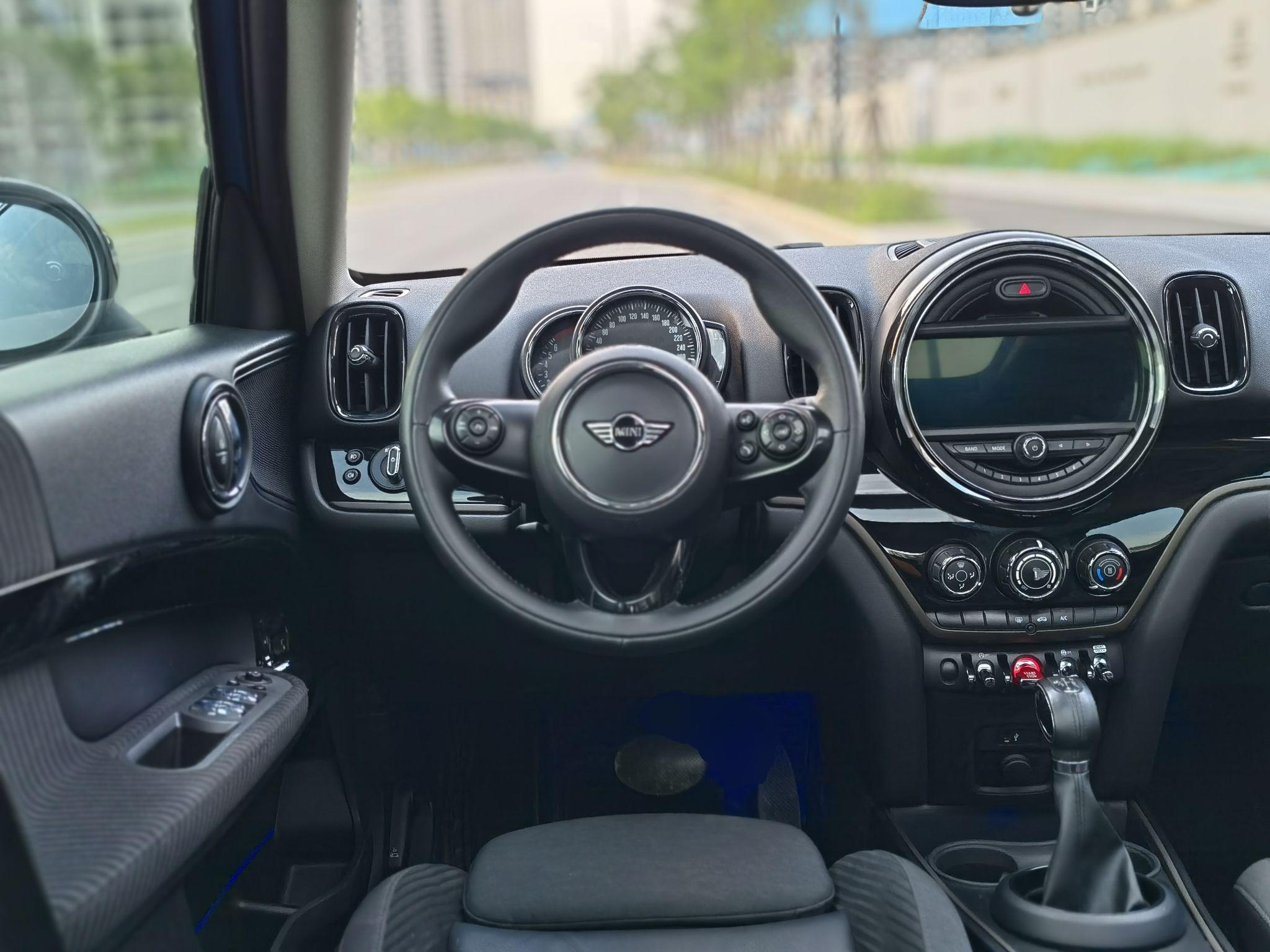 MINI Countryman 2018款 1.5T COOPER ALL4 经典派